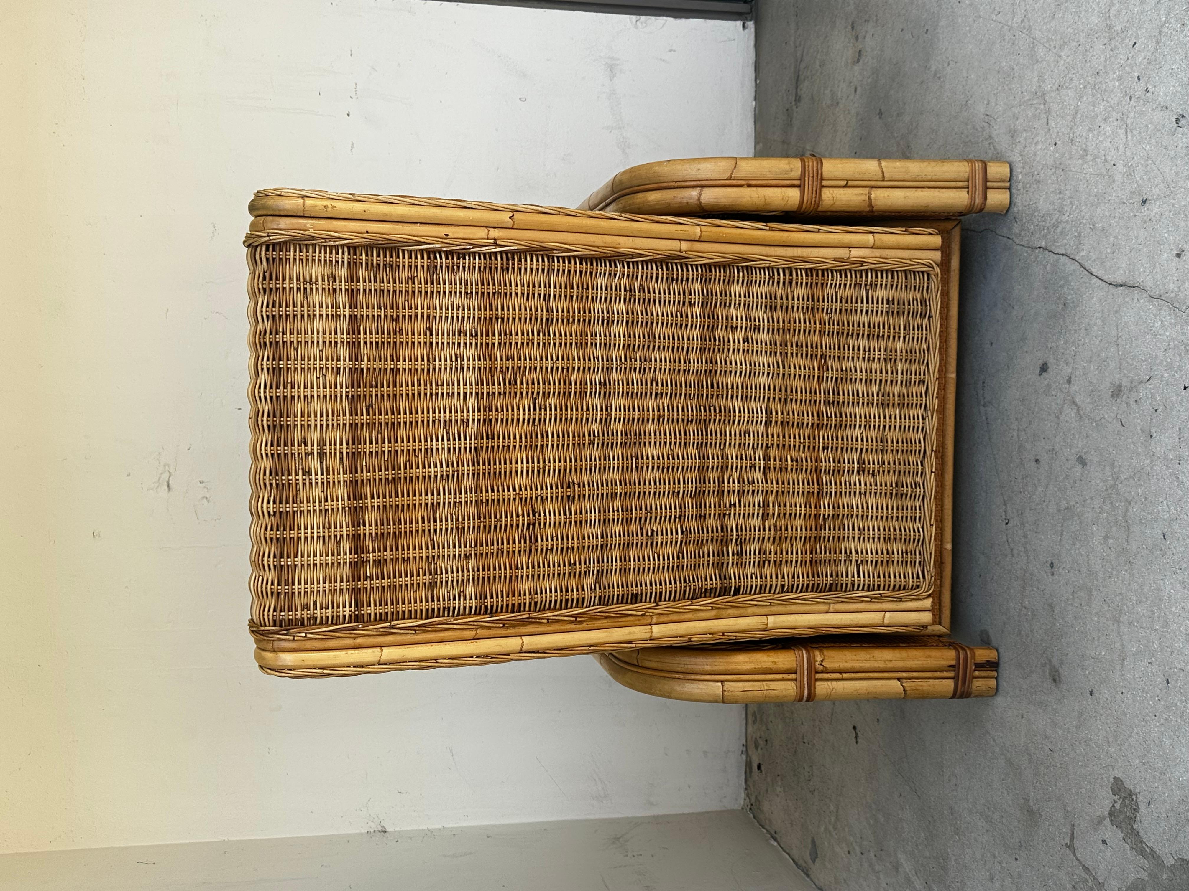 Chaise longue en rotin Cane Denim Blue des années 1960 en vente 3