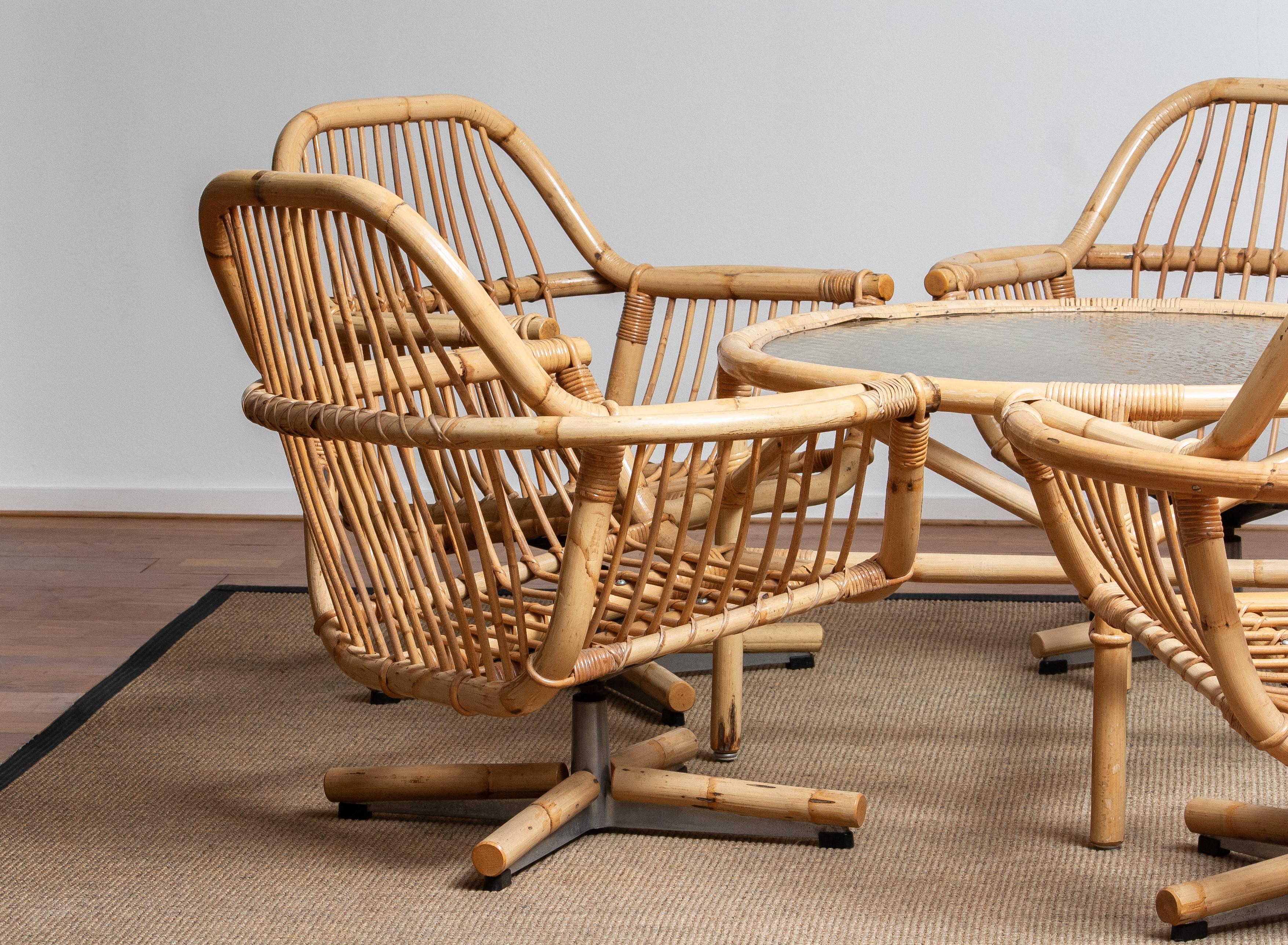 Mid-Century Modern 1960s Rattan Garden Set / Lounge Set Consist Five Swivel Chairs and Coffee Table