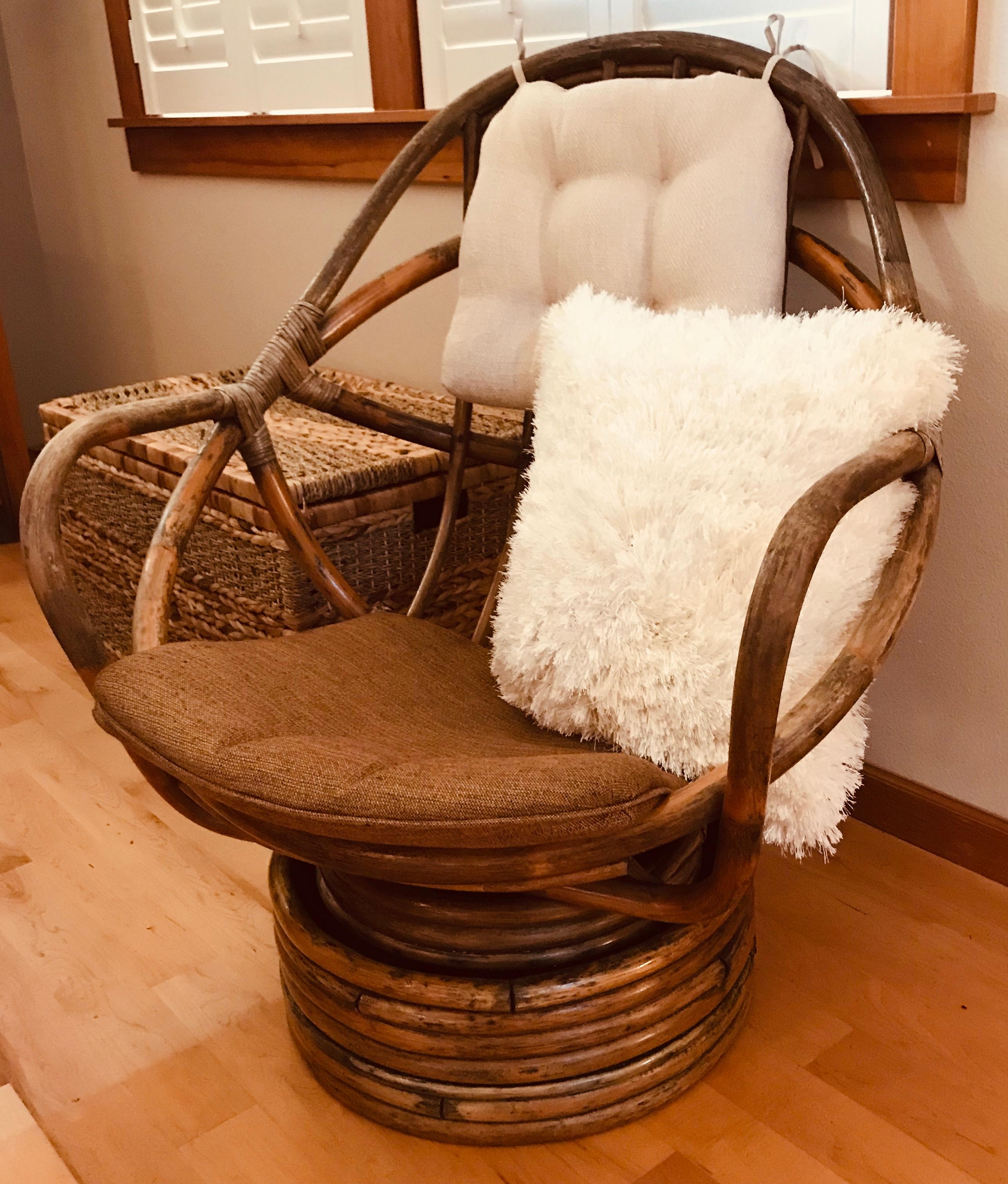 1960s Rattan Swivel Lounge Chair American 7