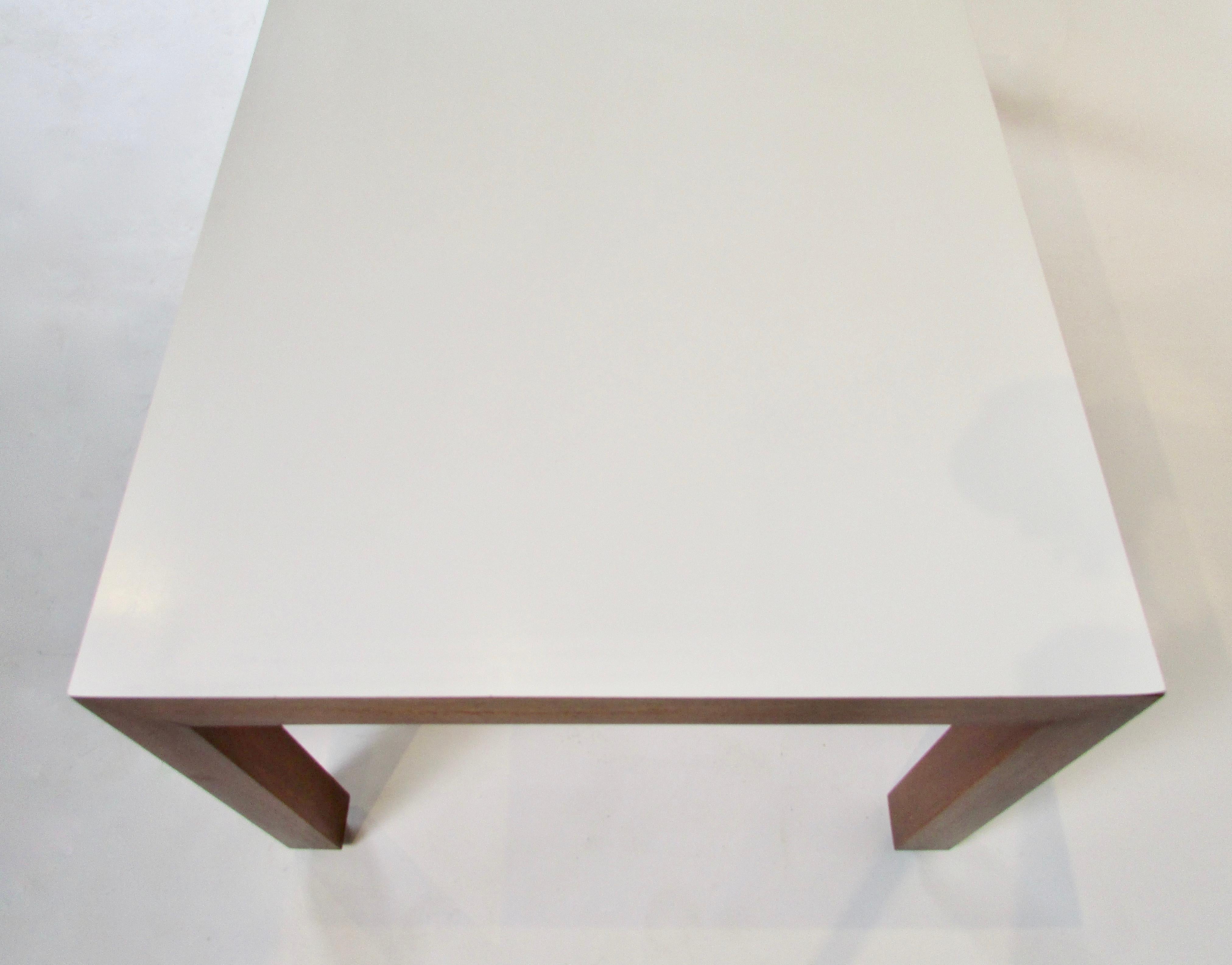 1960s Rectangular Wood Coffee Table with White Formica Laminate Top For Sale 4