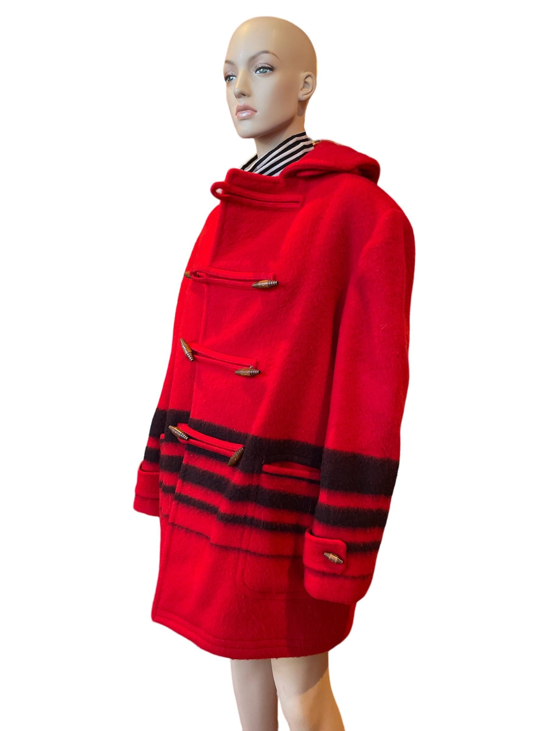 1960s Red and Black Buck Skein Brand Thermalized Wool Coat  In Good Condition For Sale In Greenport, NY