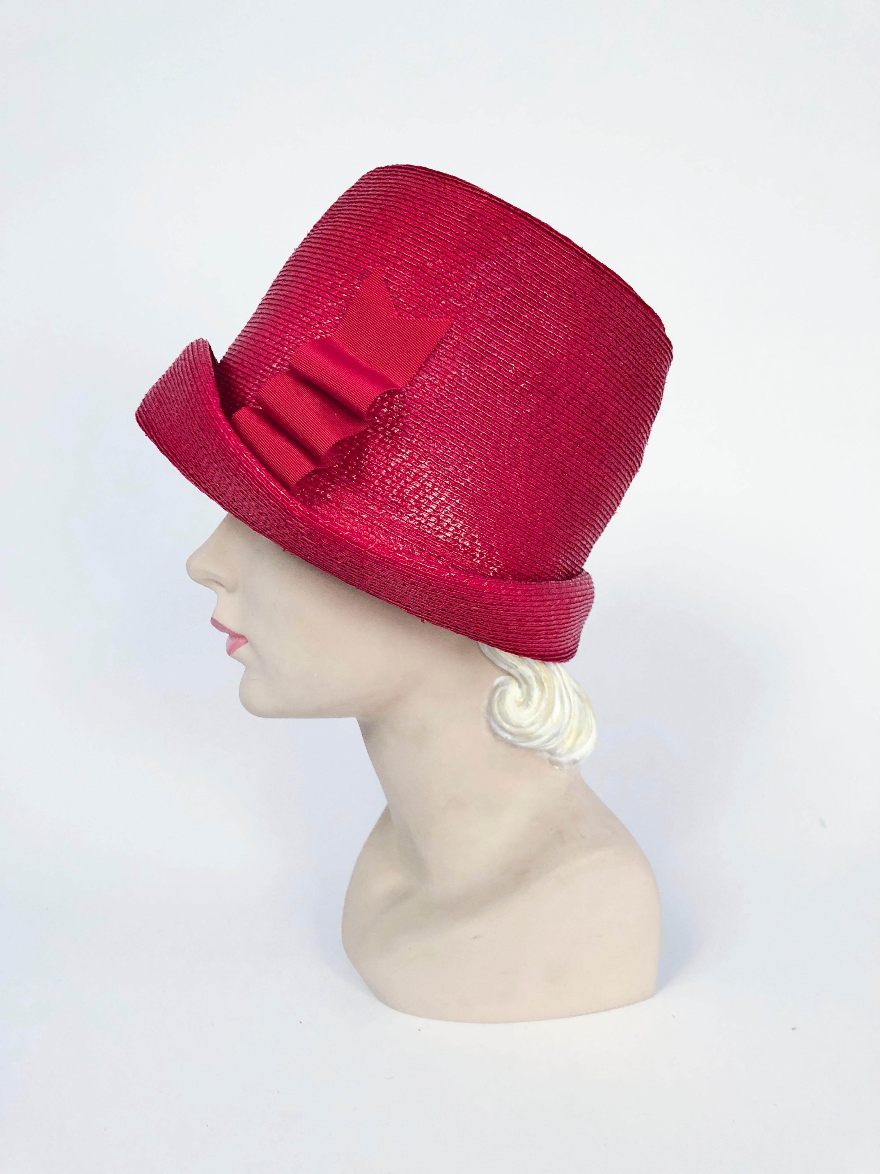 1960s Red Coded Straw Cloche and Grosgrain Decorative Ribbon In Good Condition In San Francisco, CA