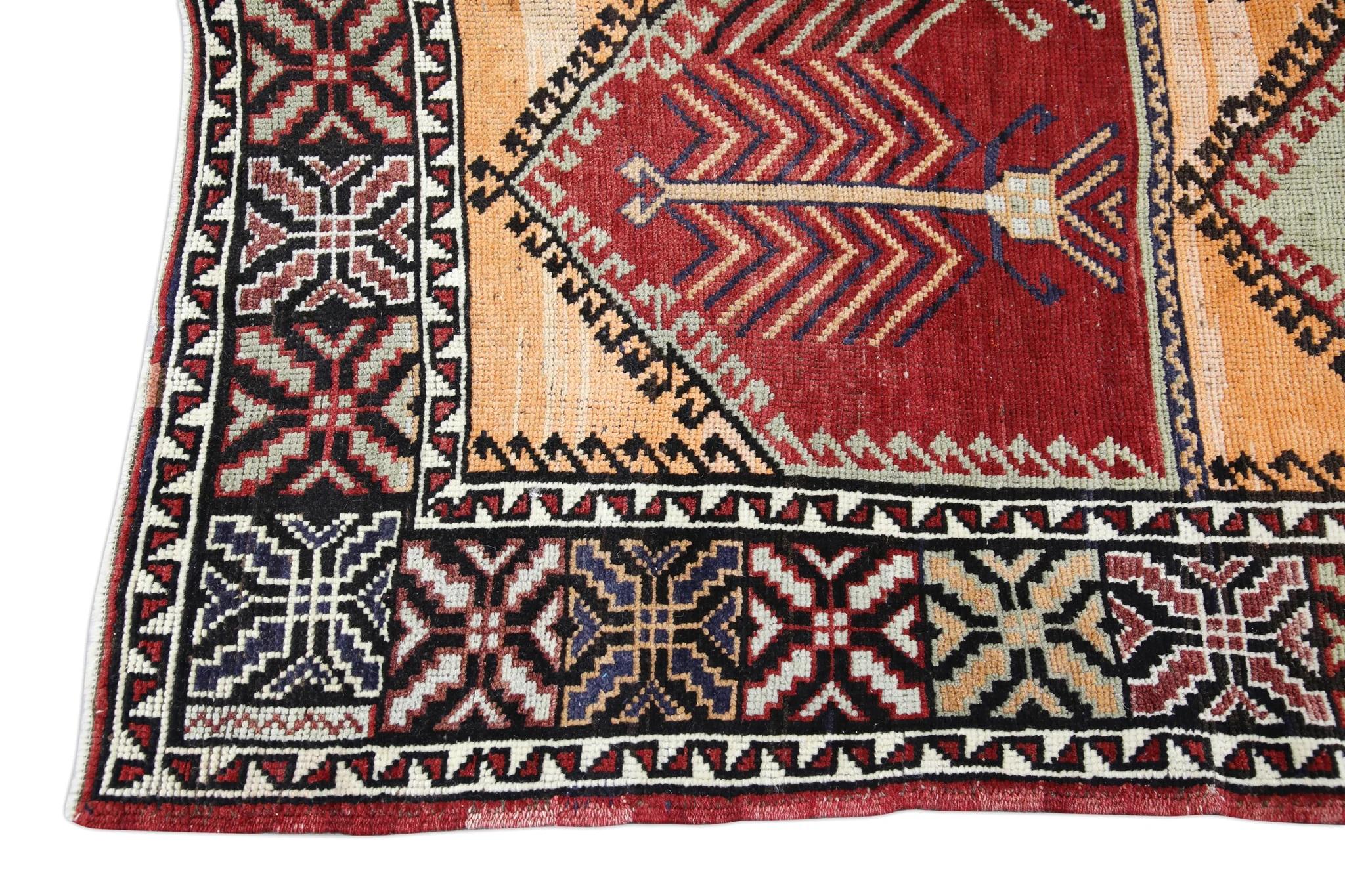 Turc Tapis de couloir turc Oushak multicolore rouge des années 1960 5'7