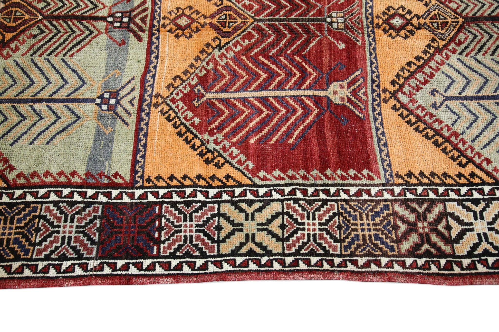 Tapis de couloir turc Oushak multicolore rouge des années 1960 5'7