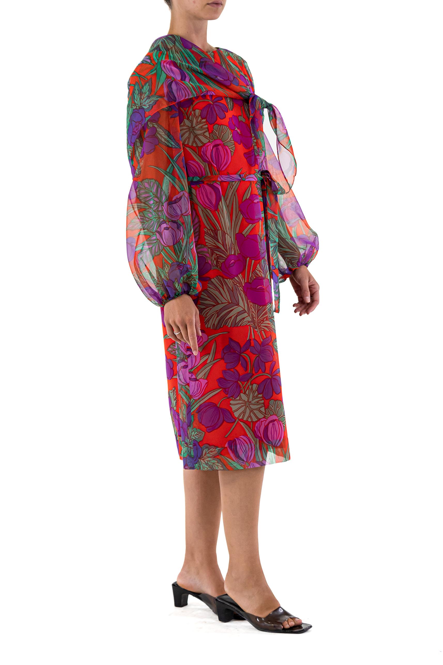 1960S Red Polyester Chiffon Purple Flower Print Dress With Sash In Excellent Condition For Sale In New York, NY
