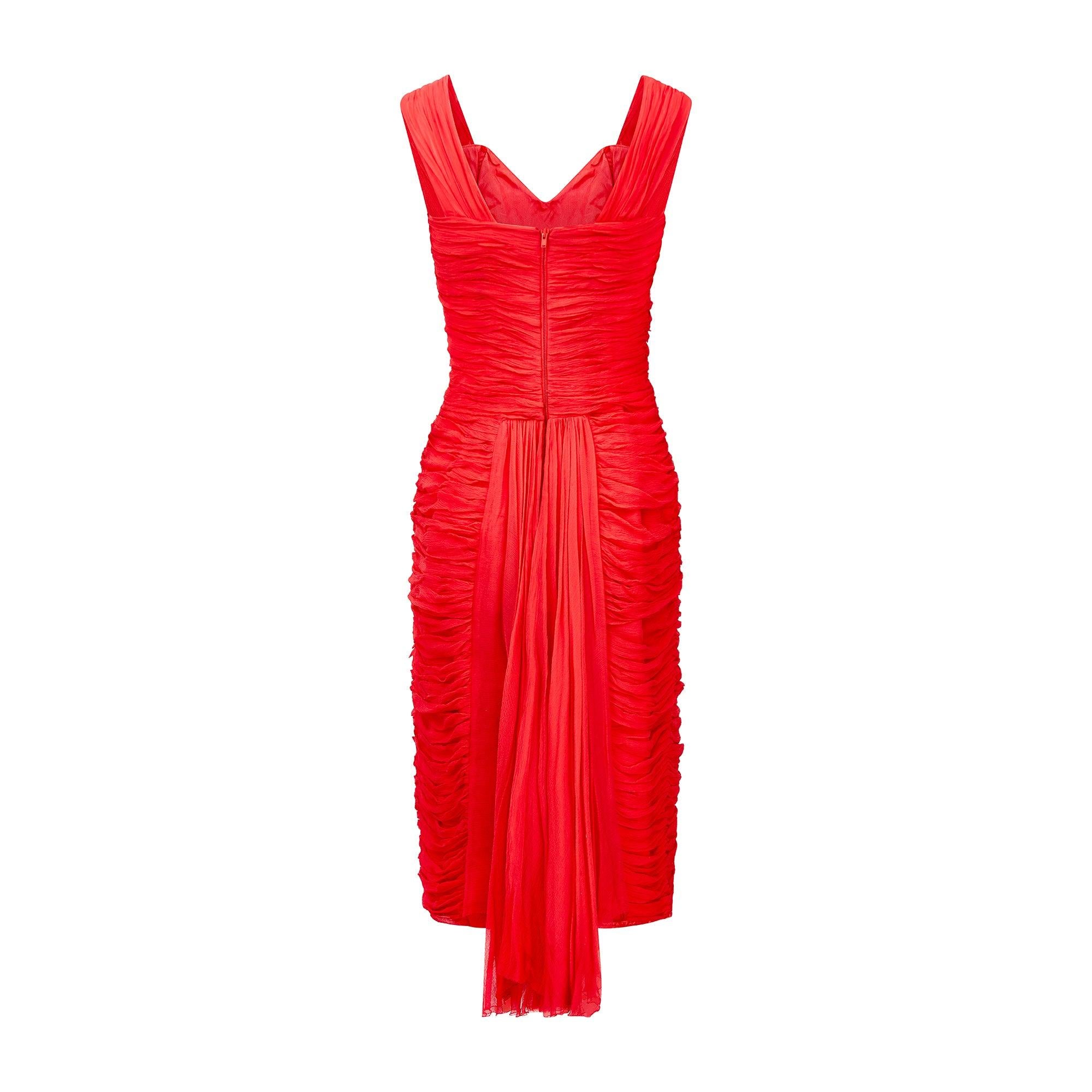 1960s Red Silk Chiffon Pleated Dress with Train In Excellent Condition For Sale In London, GB