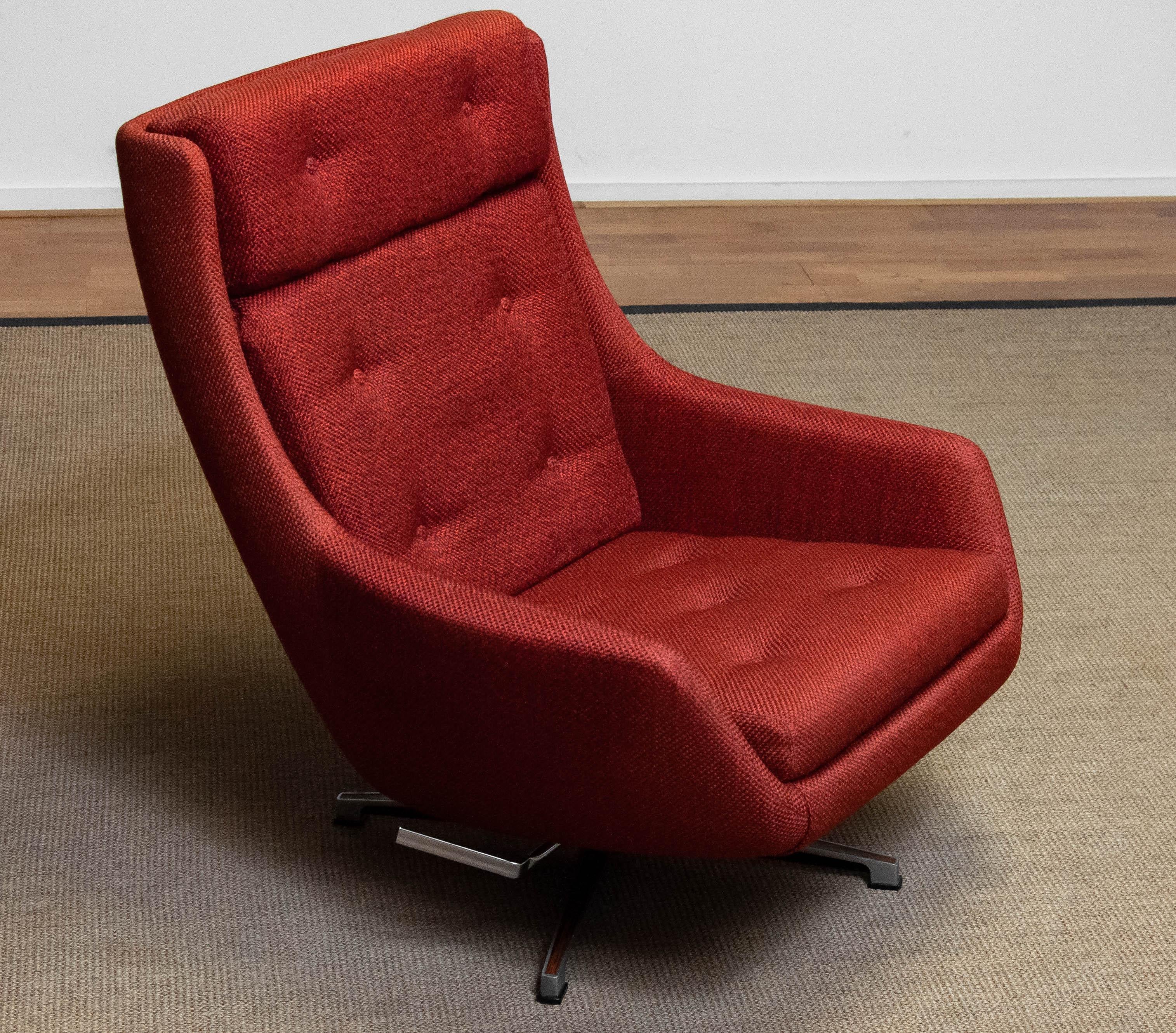 Scandinavian Modern 1960s Red Swivel and Rocking Lounge Chair by Alf Svensson for DUX of Sweden