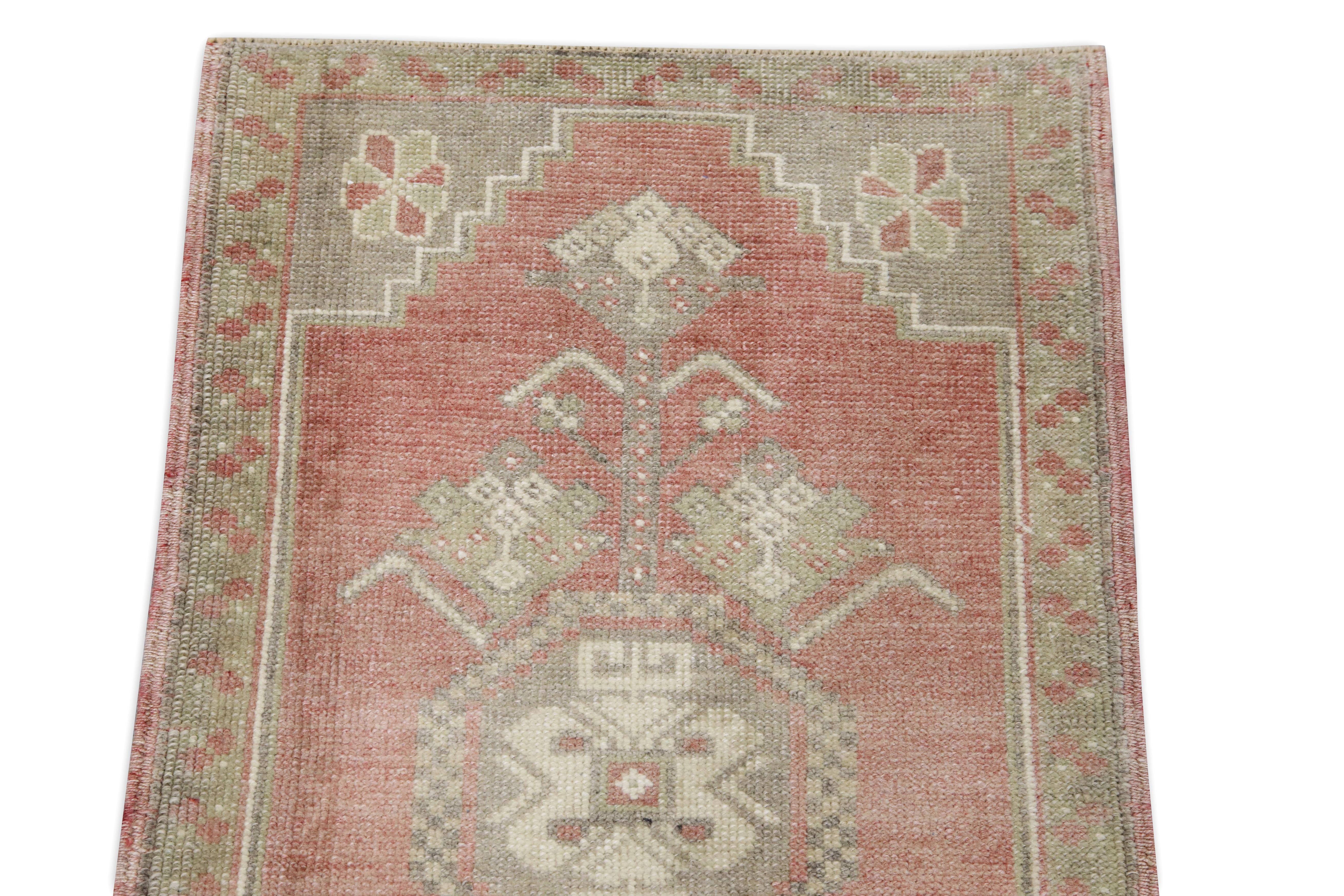 Hand-Woven 1960s Red & Taupe Vintage Turkish Mini Rug 1'7