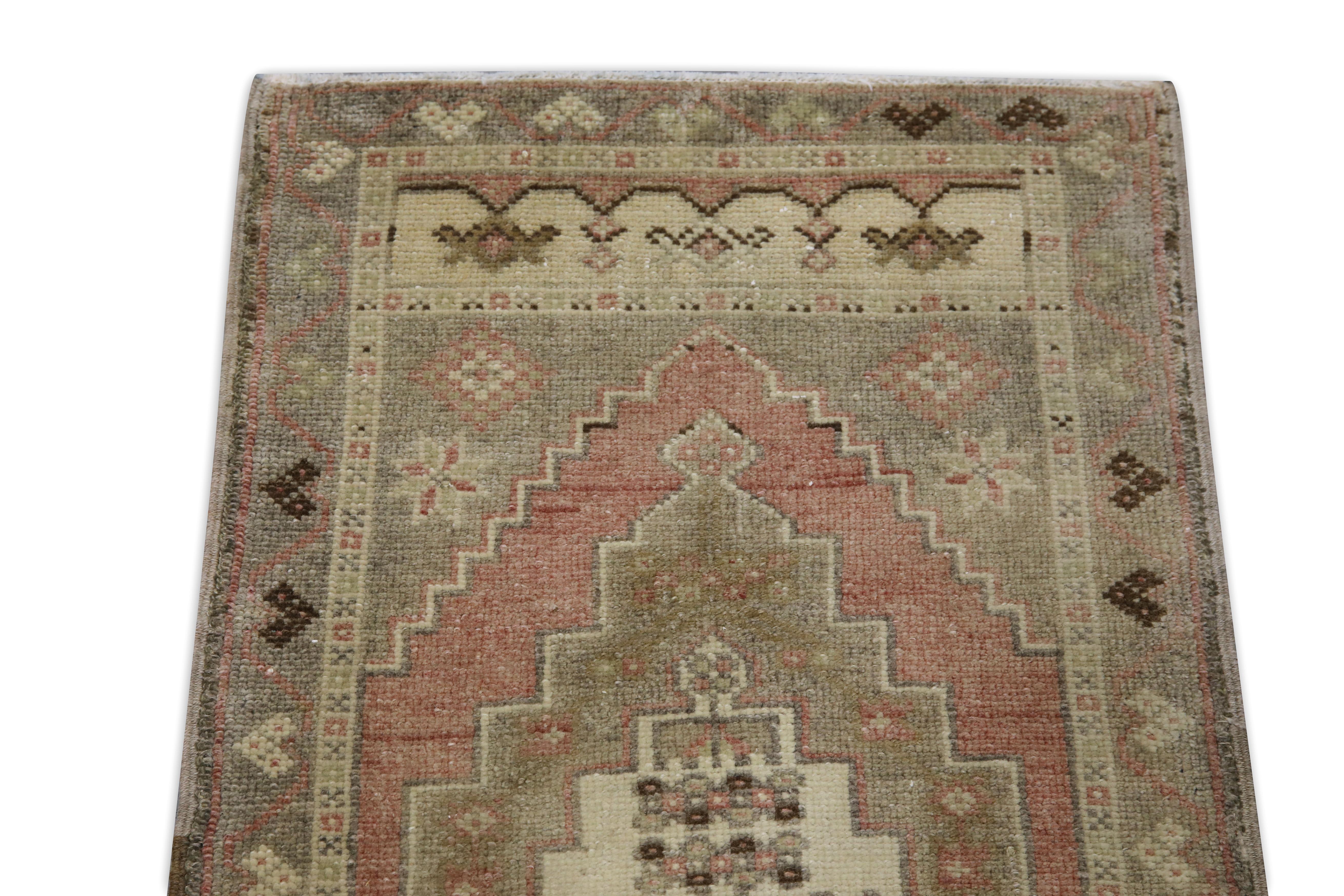 Hand-Woven 1960s Red & Taupe Vintage Turkish Mini Rug 1'8
