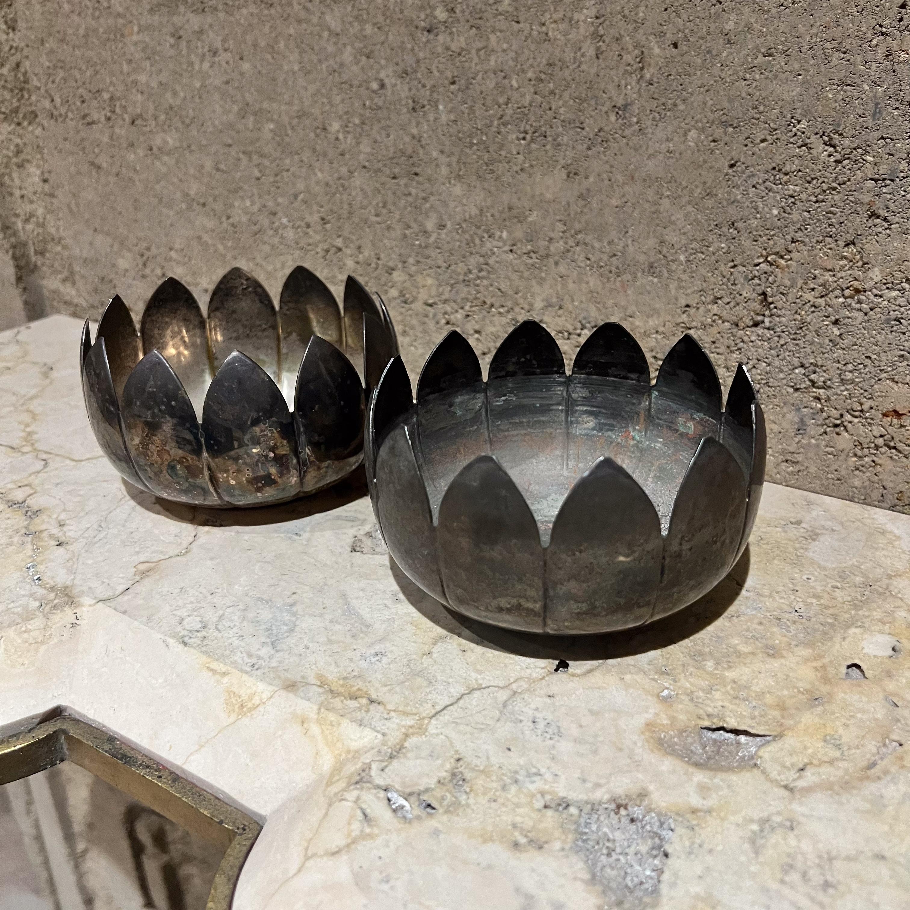 Ciotole con vaso a forma di fiore di loto in argento Reed & Barton del 1960 In condizioni buone in vendita a Chula Vista, CA