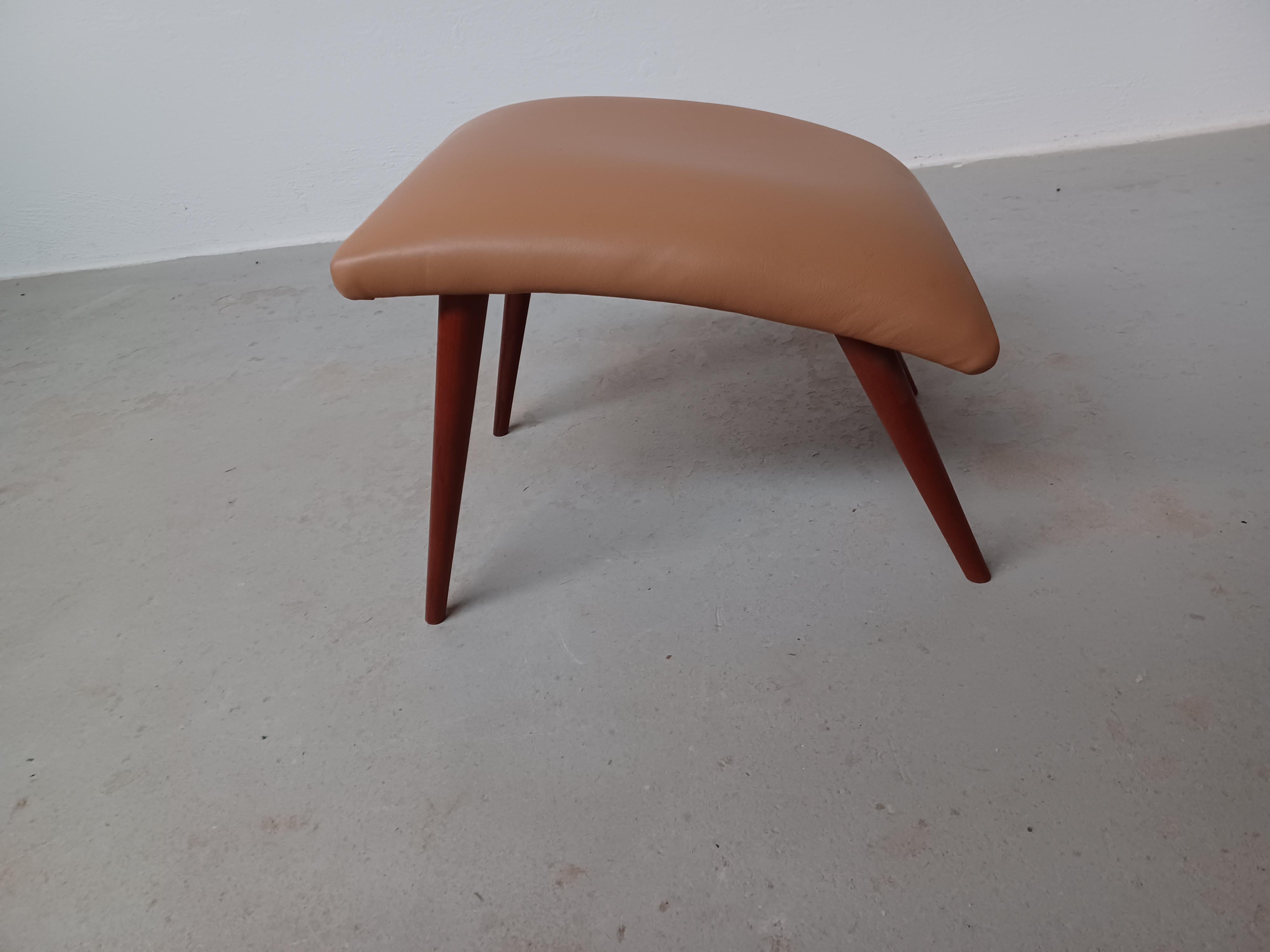 1960's Restored and Refinished Danish Footstool with Leather Upholtery For Sale 1