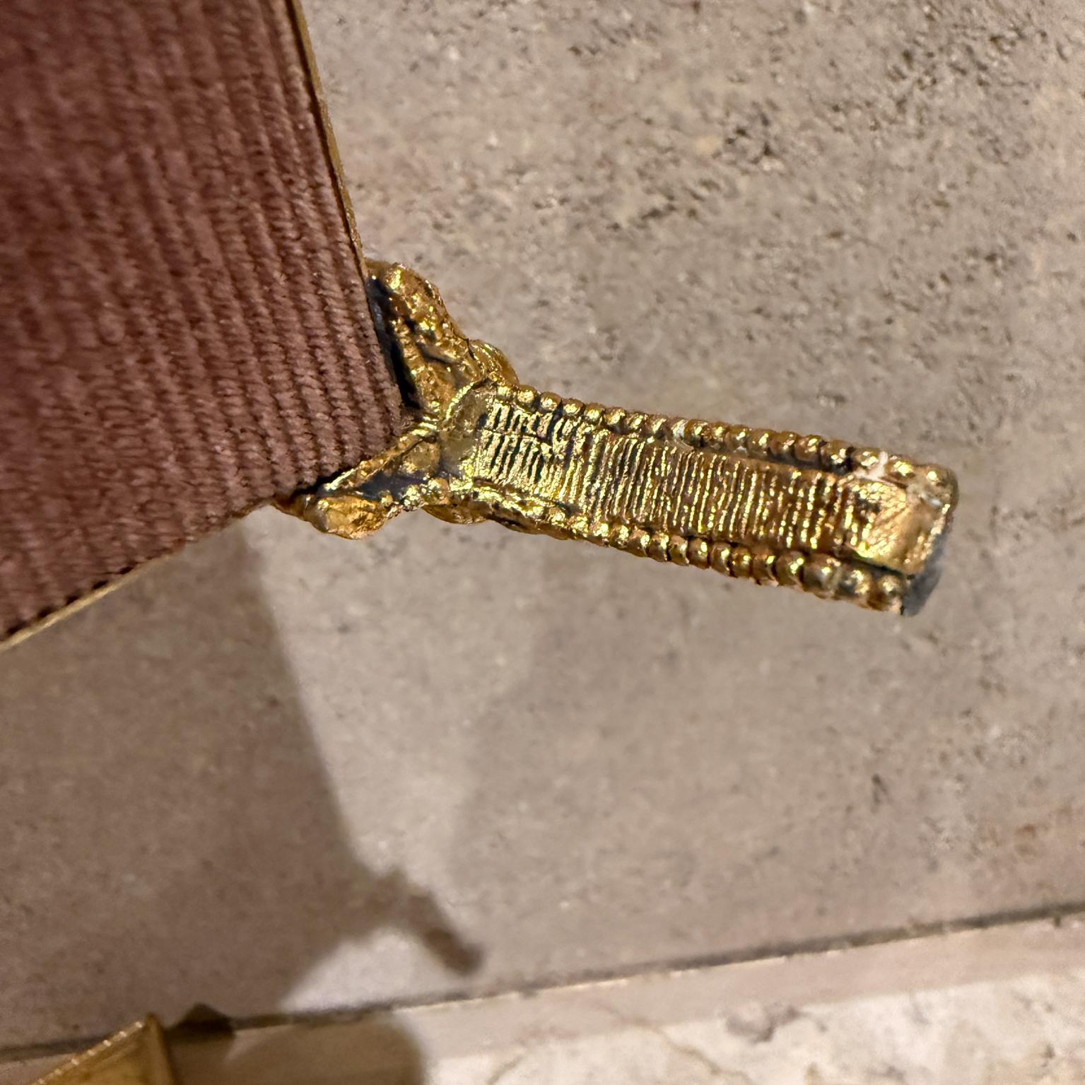 Hollywood Regency Portafazzoletti in ottone per vanità in oro del 1960 in vendita