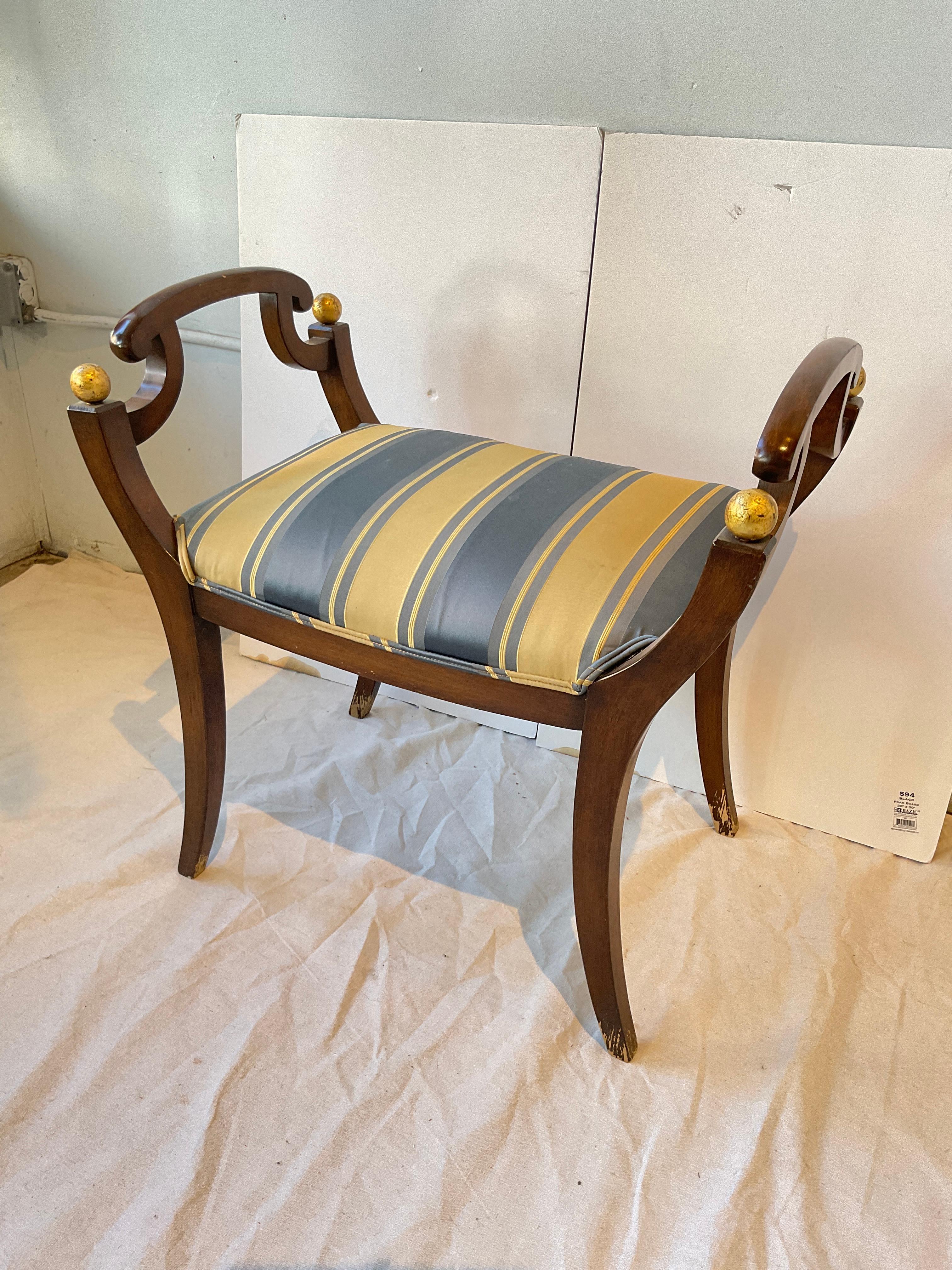 1960s Regency Style Bench In Good Condition For Sale In Tarrytown, NY