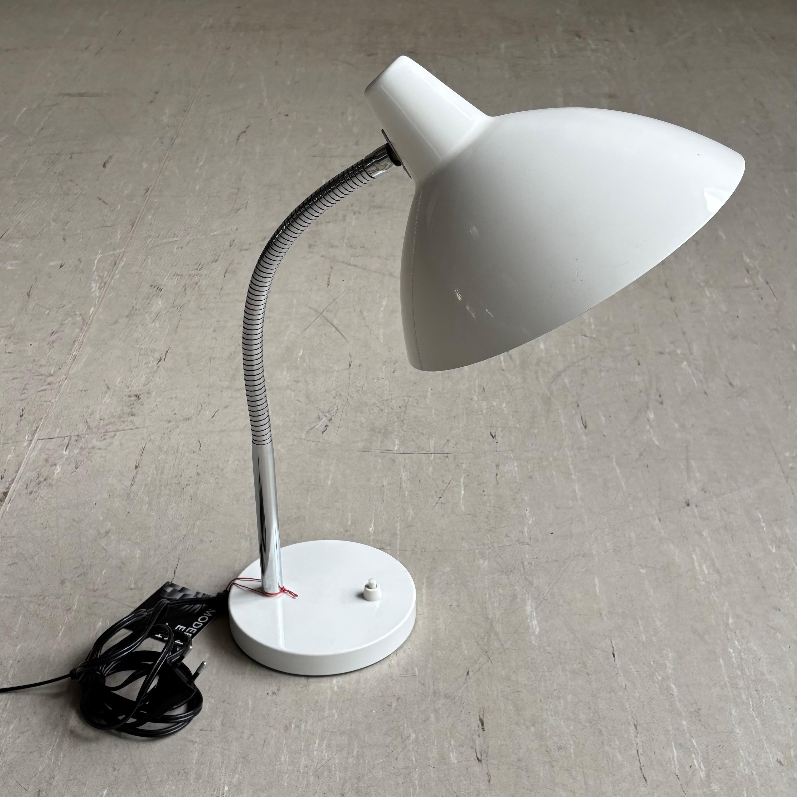 Lampada da tavolo Regent degli anni '60 (Svizzera) in vendita 1