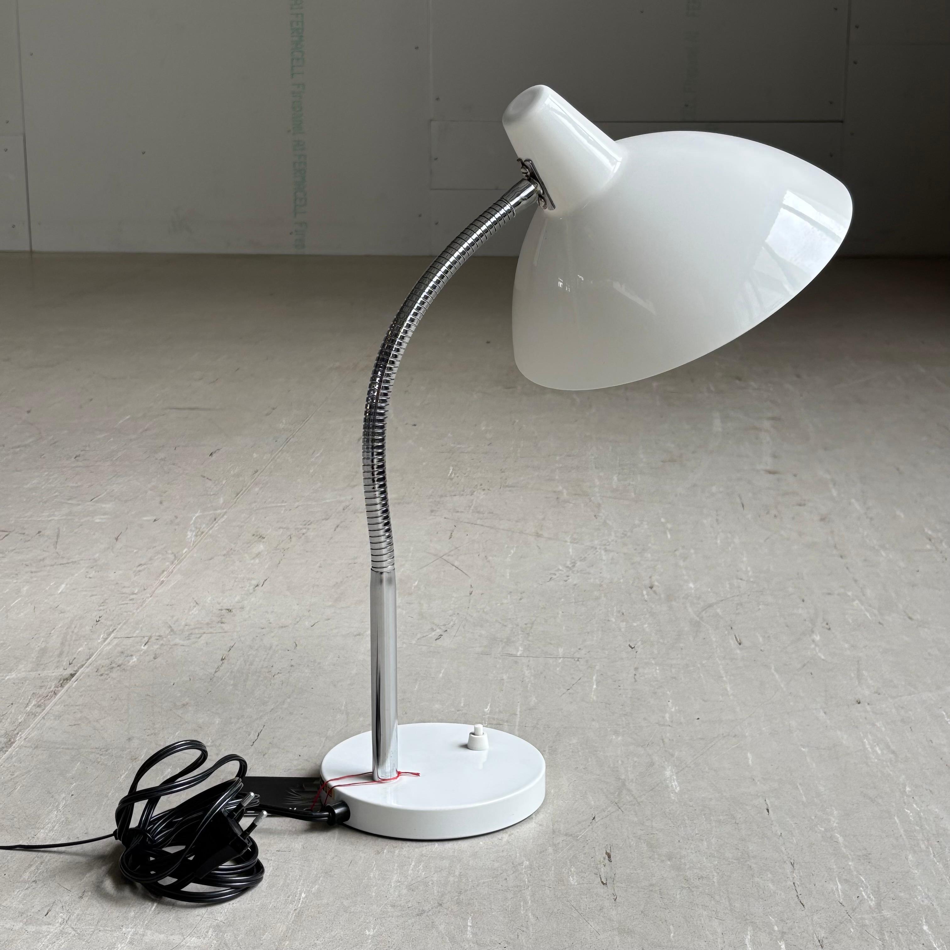 Lampada da tavolo Regent degli anni '60 (Svizzera) in vendita 2