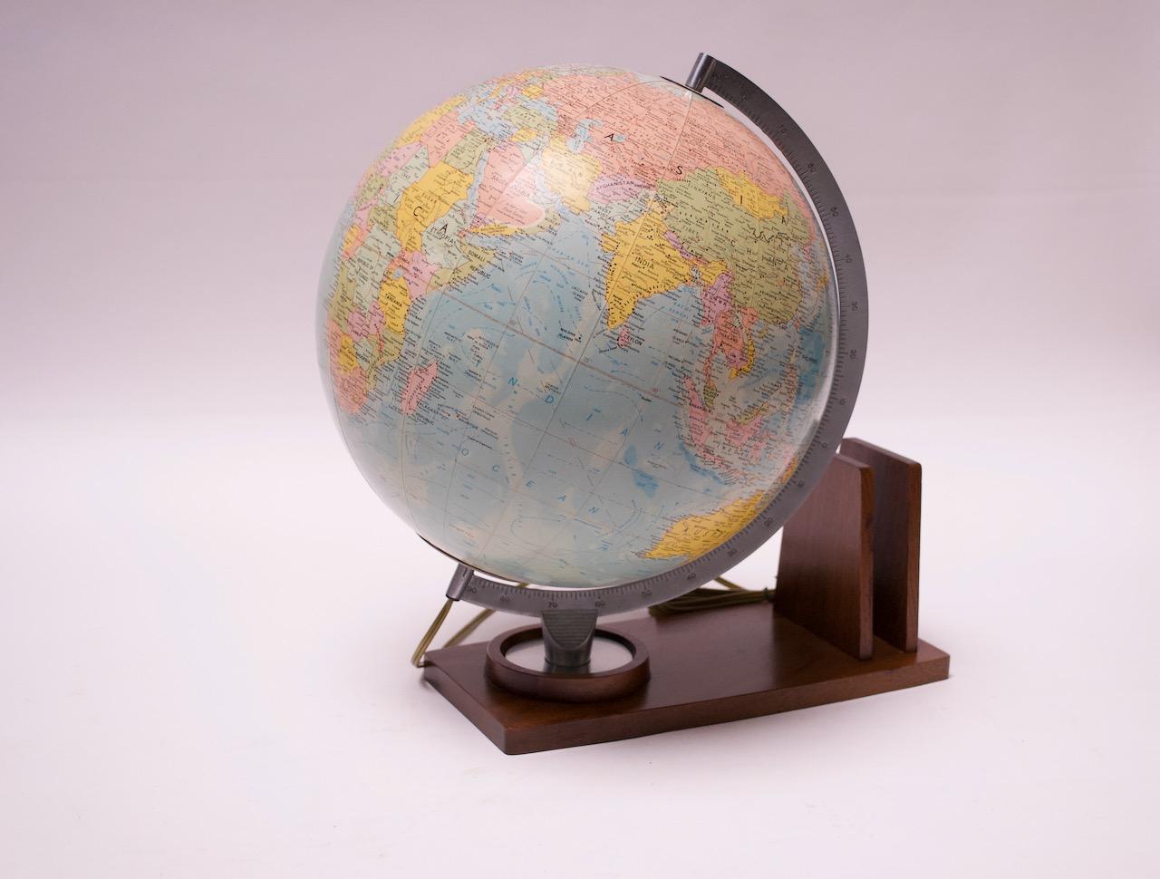 1960s globe