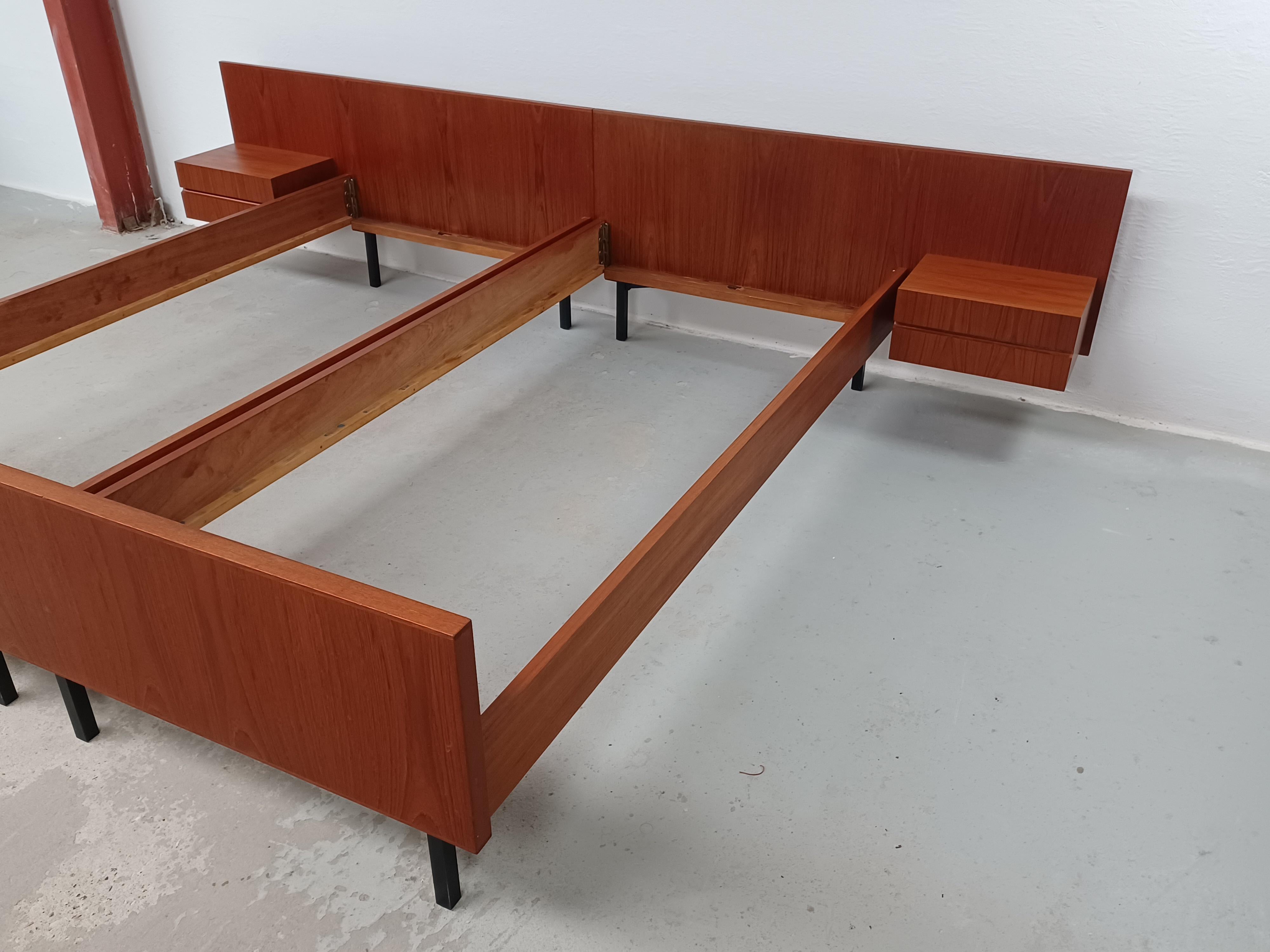 Mid-20th Century 1960s Restored Danish Oman Junn Teak Bed with Integrated Nightstands For Sale