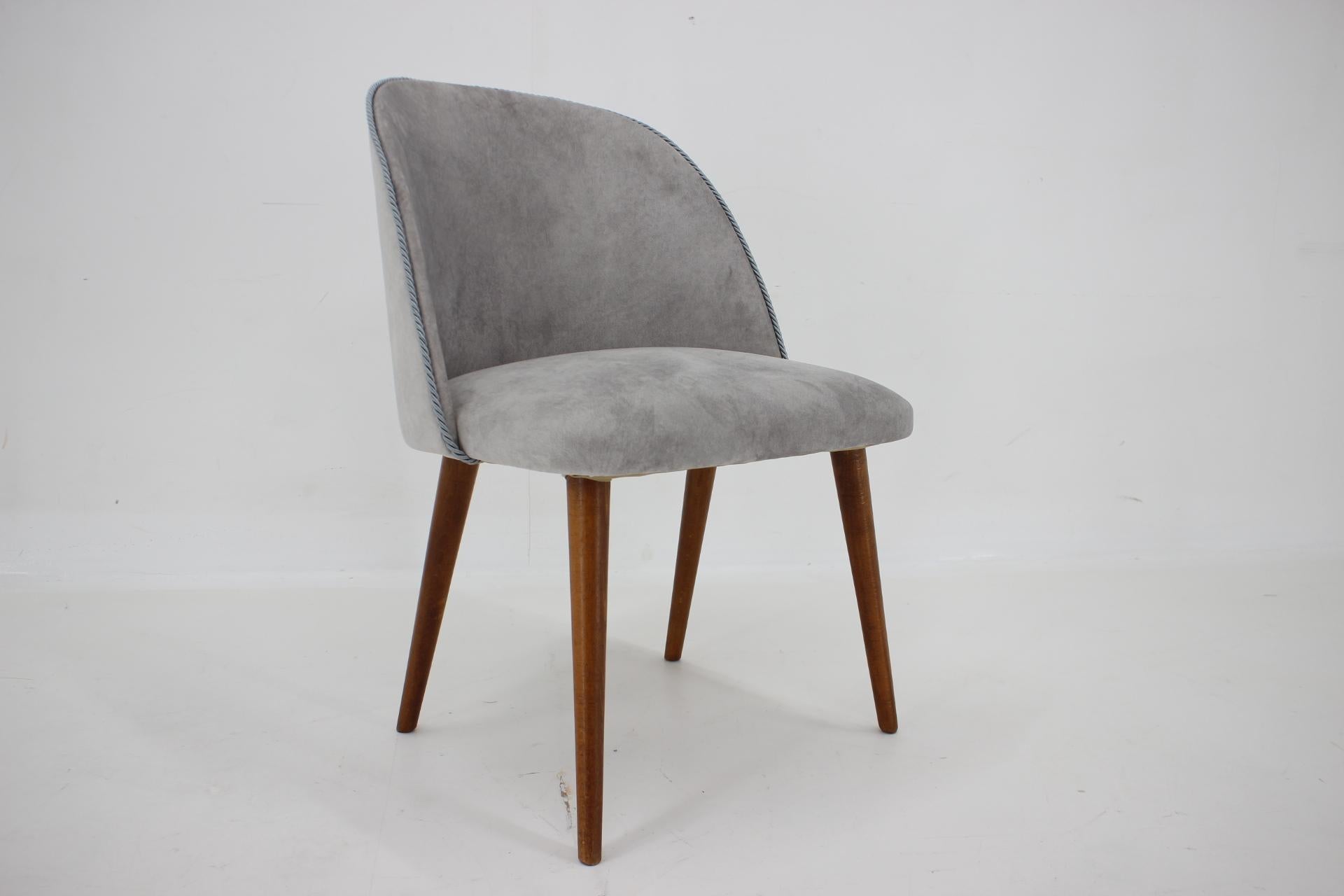 1960s Restored Side or Desk Lounge Chair, Czechoslovakia For Sale 6