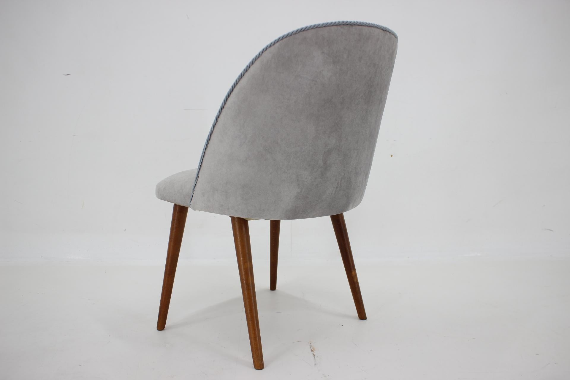 1960s Restored Side or Desk Lounge Chair, Czechoslovakia For Sale 10