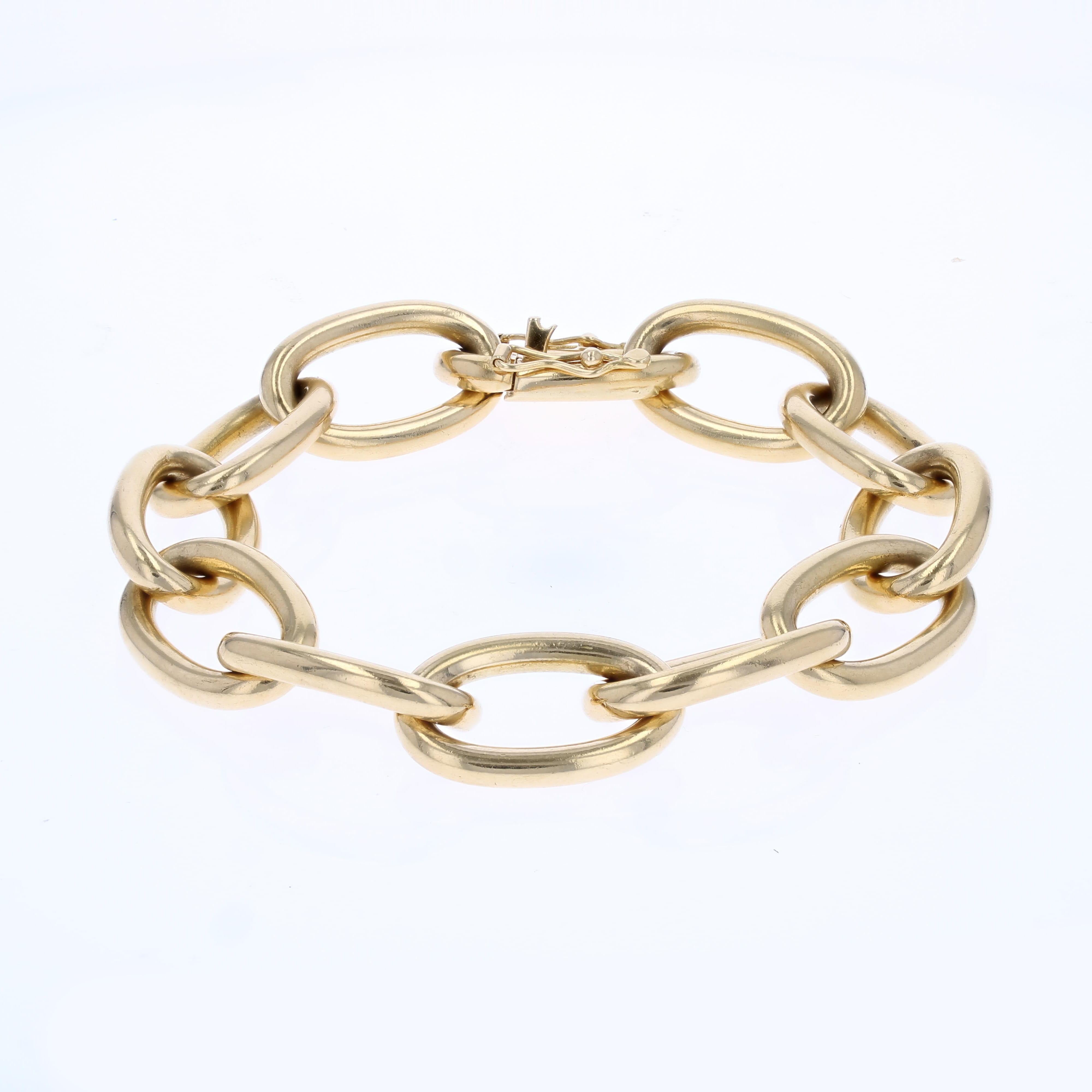 1960s Retro 18 Karat Yellow Gold Convict Mesh Bracelet For Sale 4