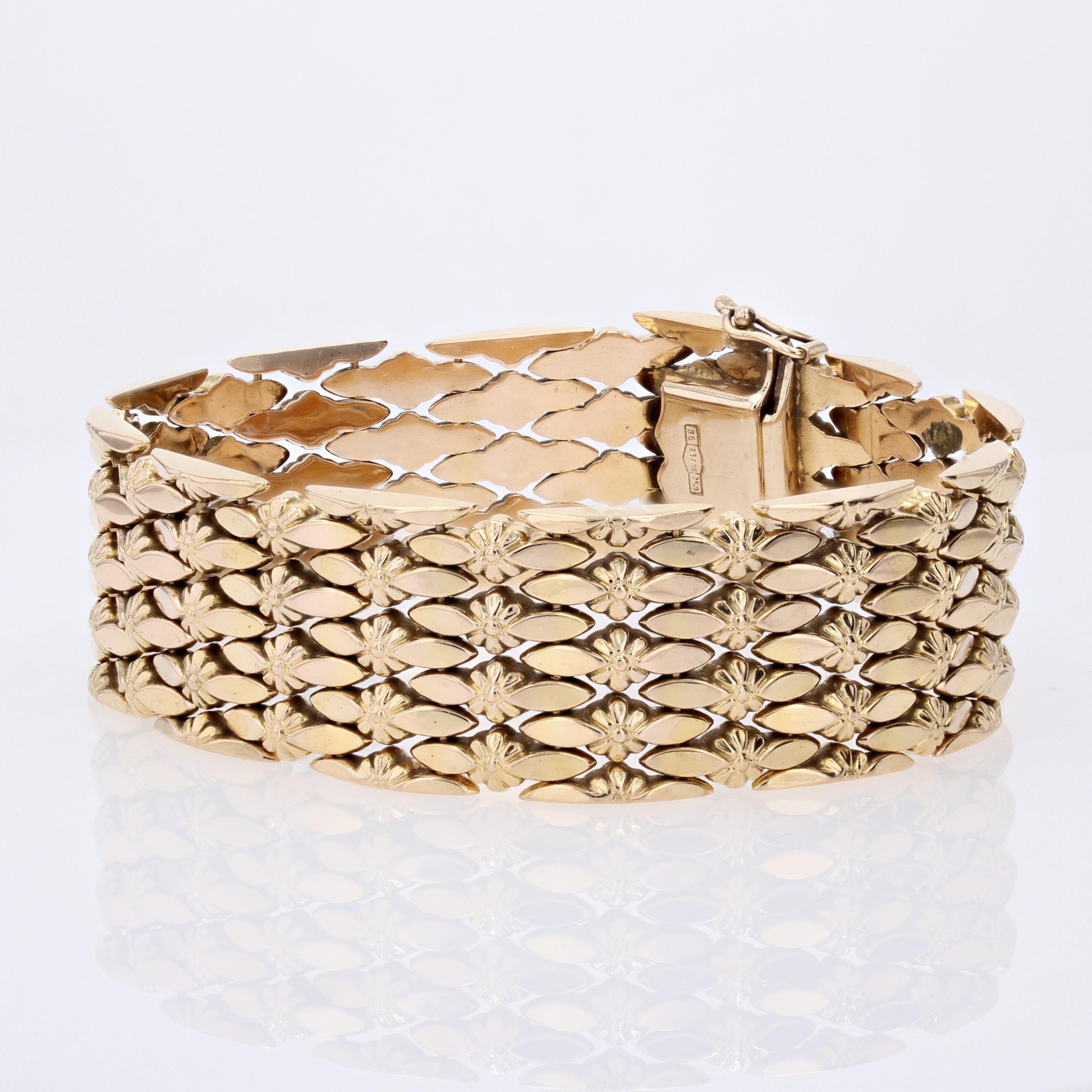 Women's 1960s Retro 18 Karat Yellow Gold Flowers Ribbon Bracelet For Sale