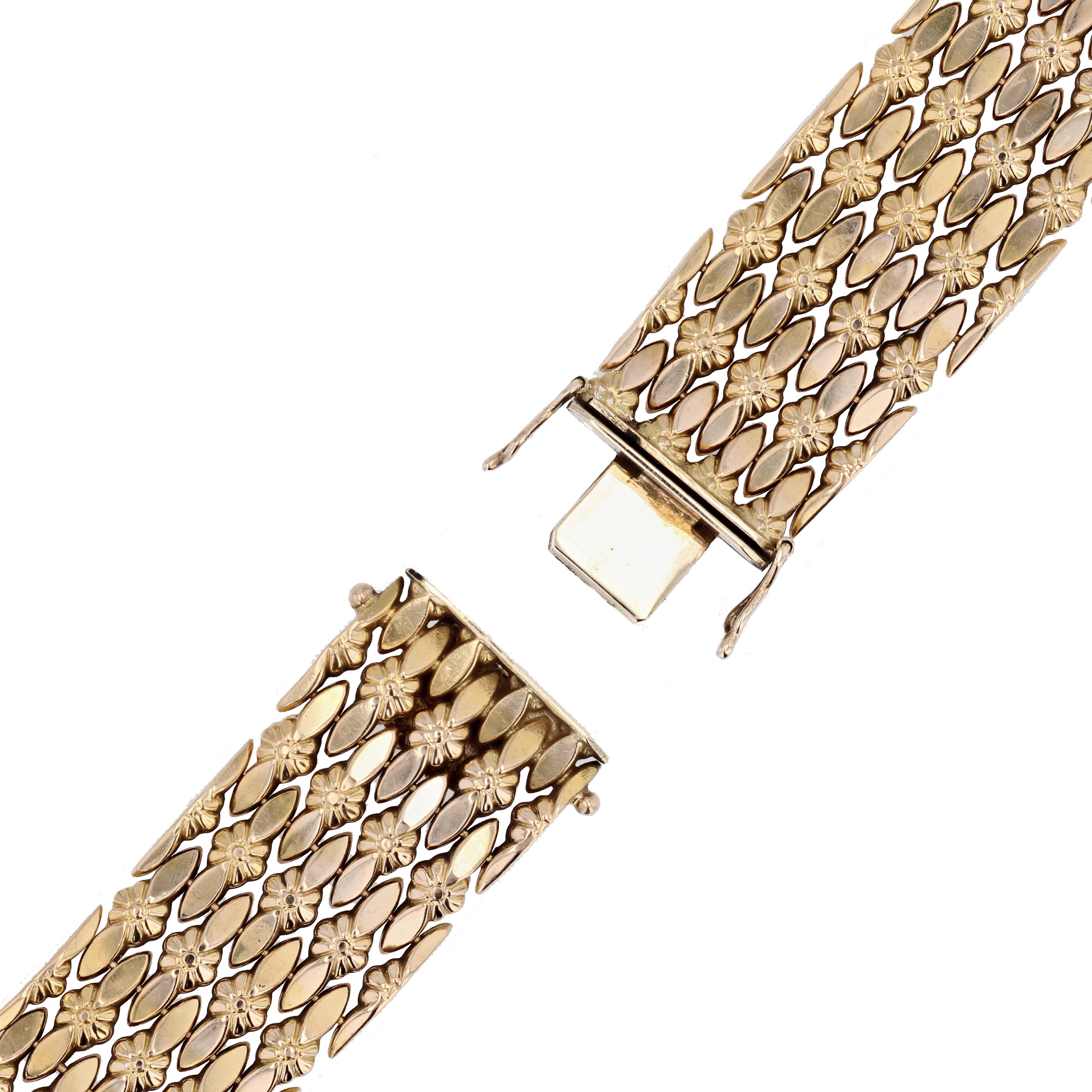 1960s Retro 18 Karat Yellow Gold Flowers Ribbon Bracelet For Sale 5