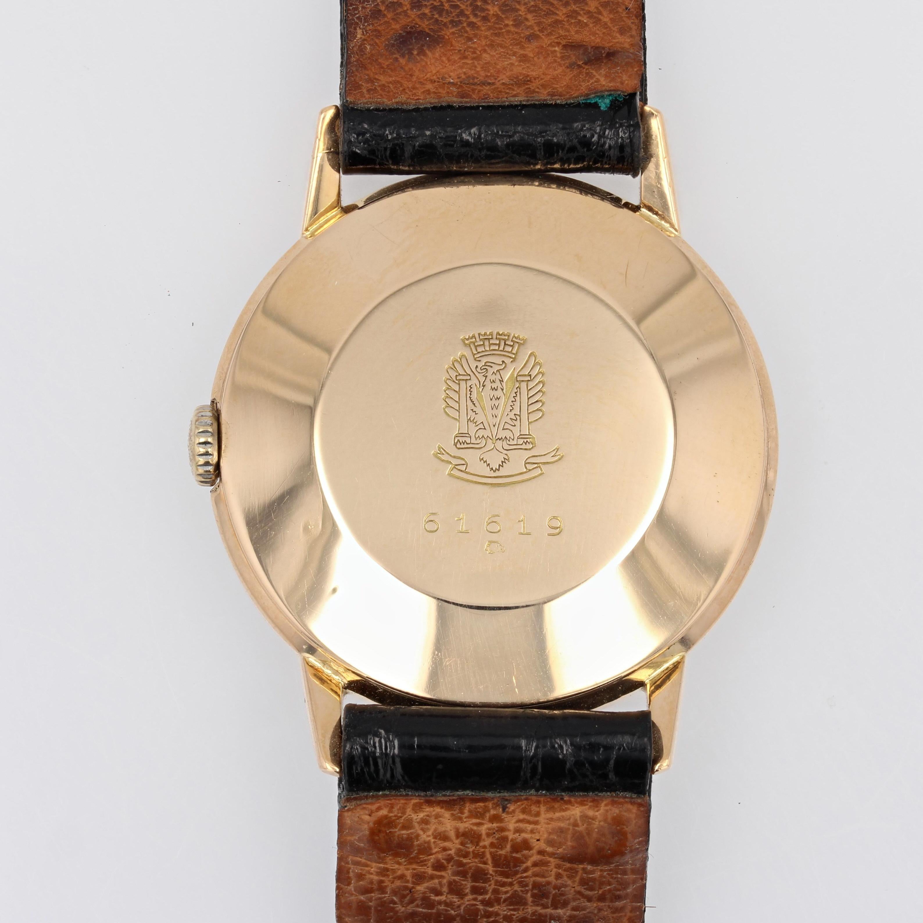 Montre mécanique rétro pour hommes des années 1960, en or jaune 18 carats avec cadran à lèvres en vente 6