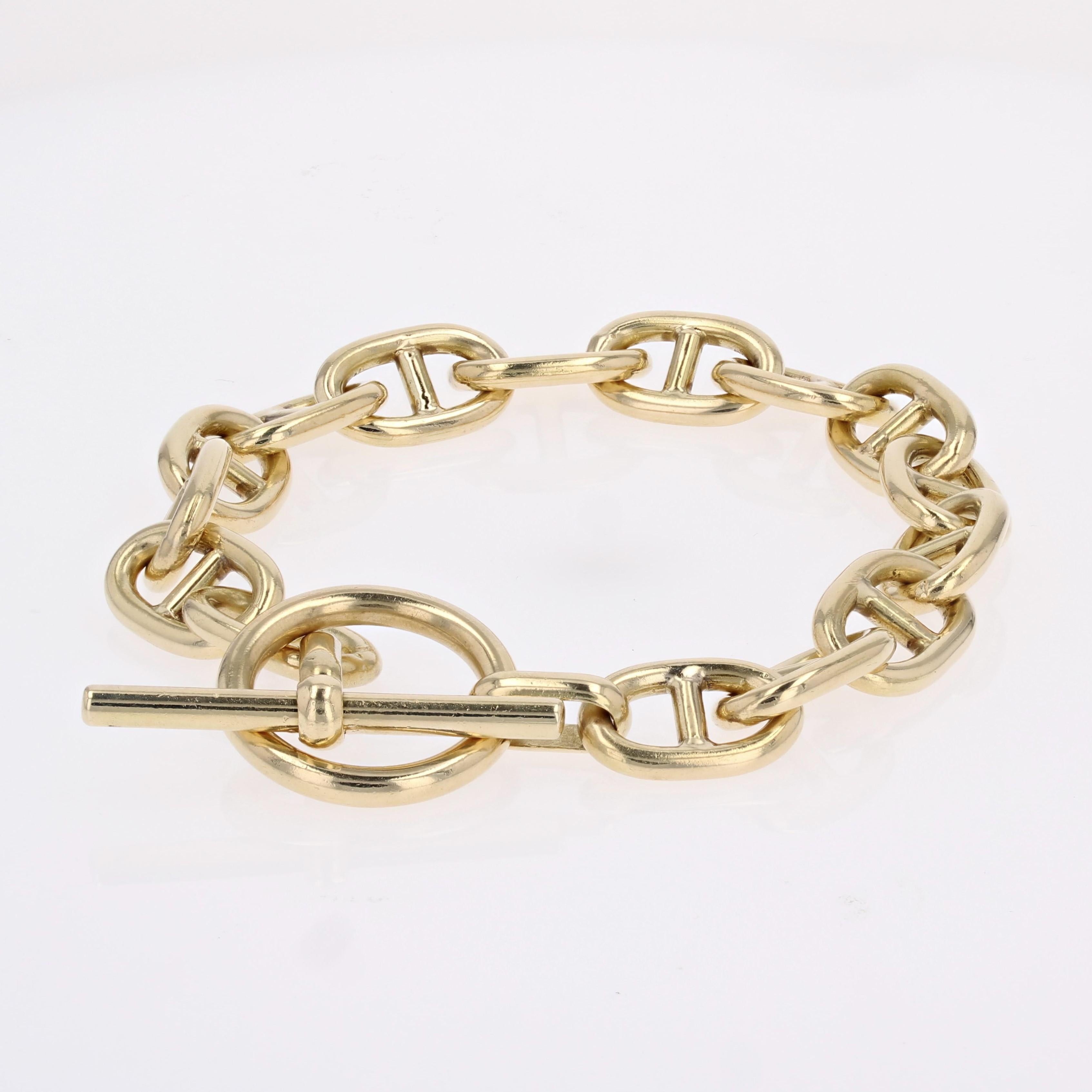 1960s Retro 18 Karat Yellow Gold Navy Mesh Bracelet For Sale 1