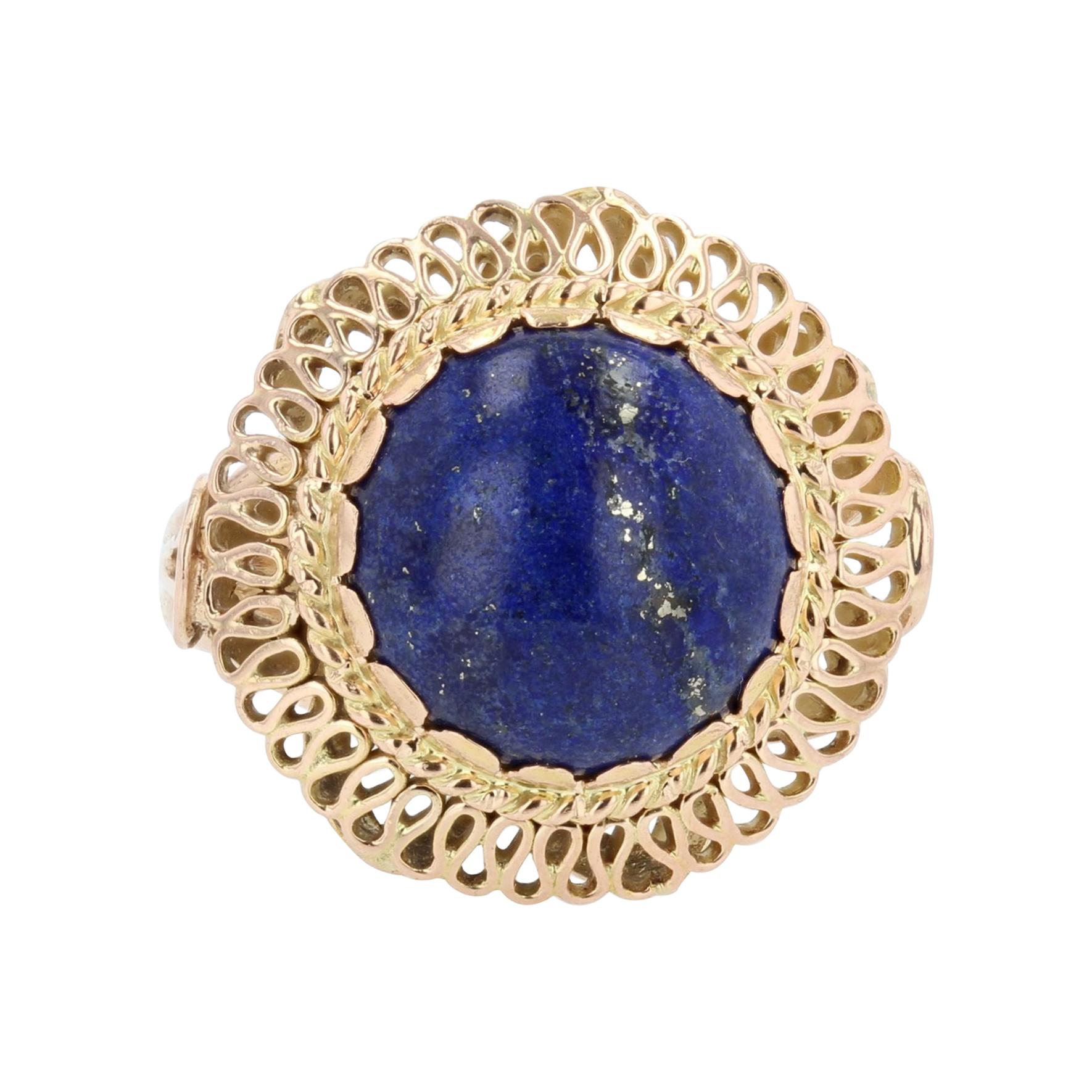 1960s Retro 4, 25 Carat Lapis Lazuli 18 Karat Yellow Gold Ring For Sale