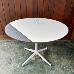 1960s Retro Kitchen Nook Sunroom Round Dining Table Starburst Atomic