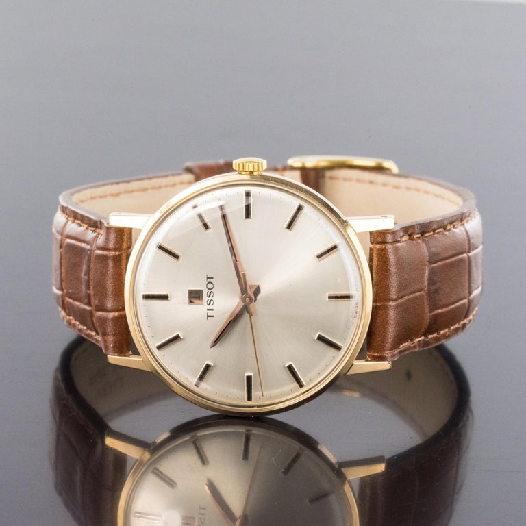 1960s Retro Tissot 18 Karat Rose Gold Men's Watch at 1stDibs