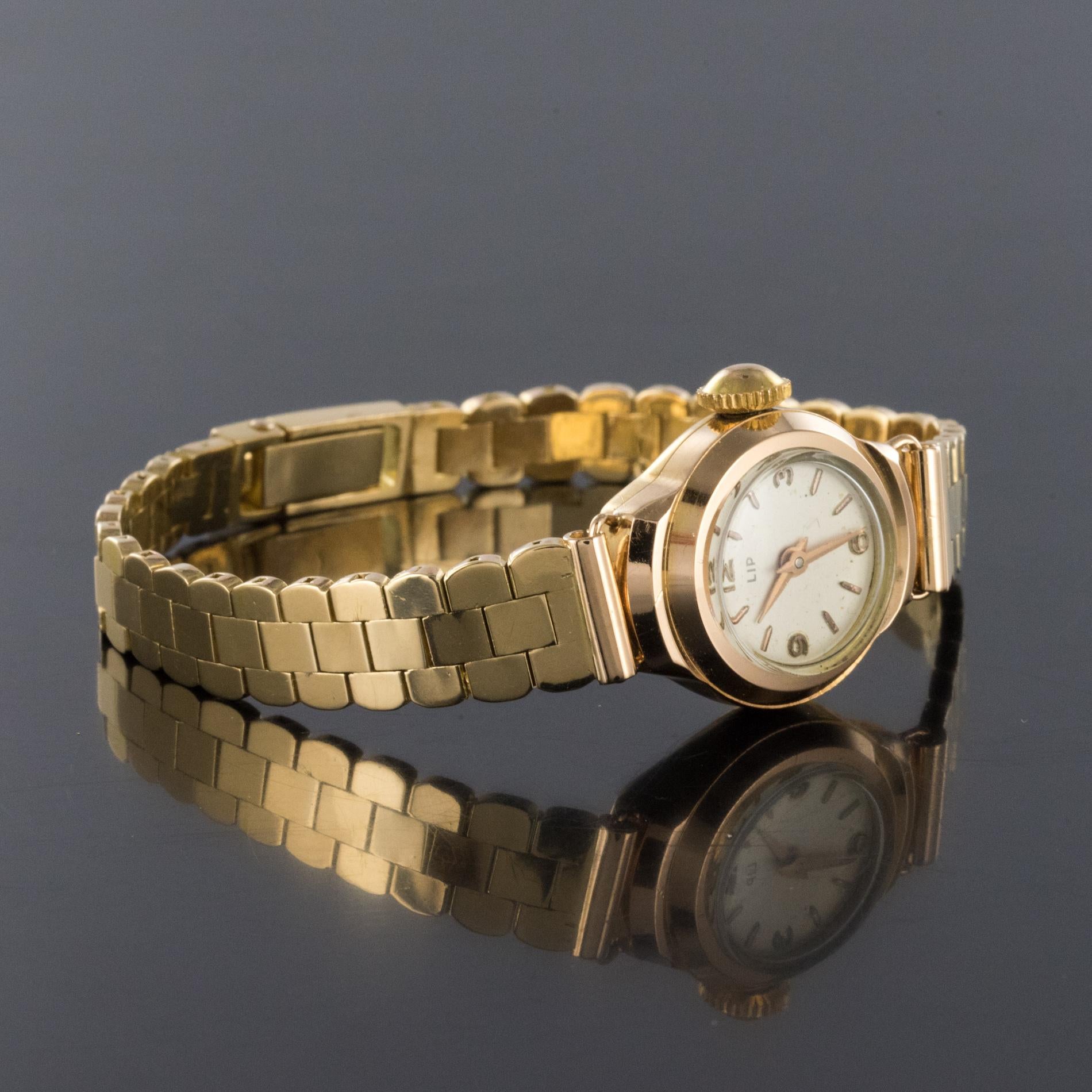 1960s Retro Yellow Gold Lip Ladies Wristwatch 4