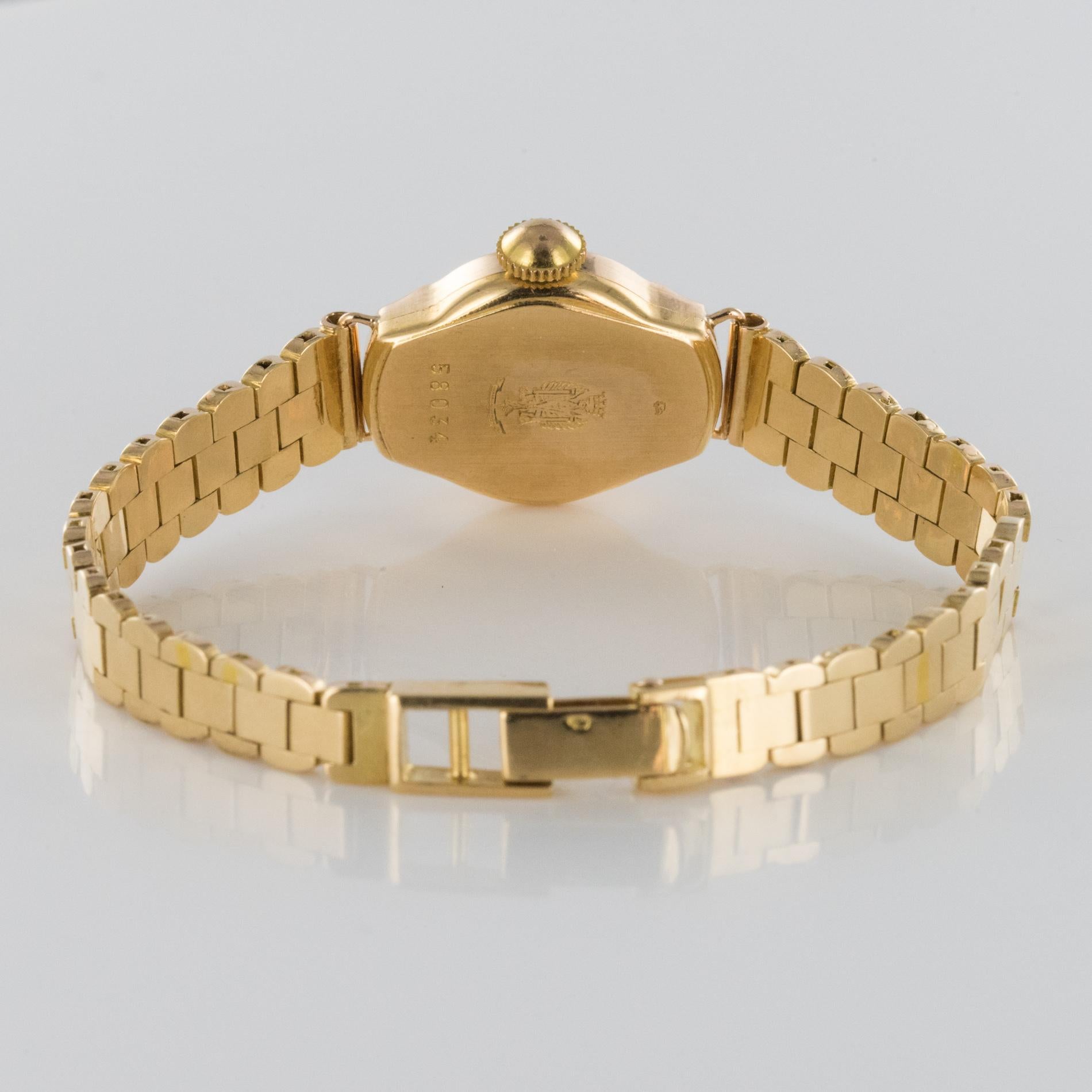 1960s Retro Yellow Gold Lip Ladies Wristwatch In Good Condition In Poitiers, FR
