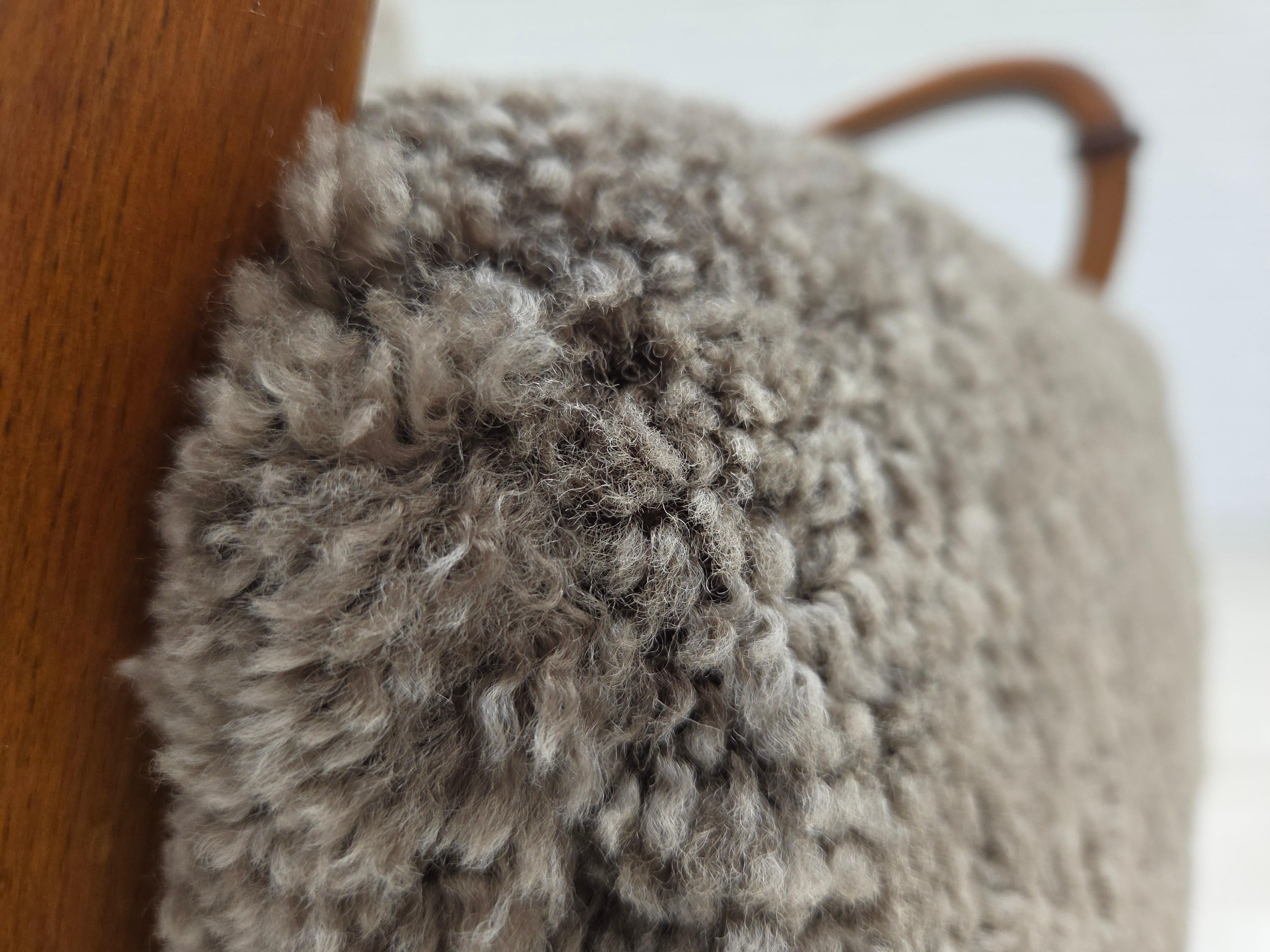 1960s, reupholstered Danish armchair, New Zealand genuine sheepskin. For Sale 7
