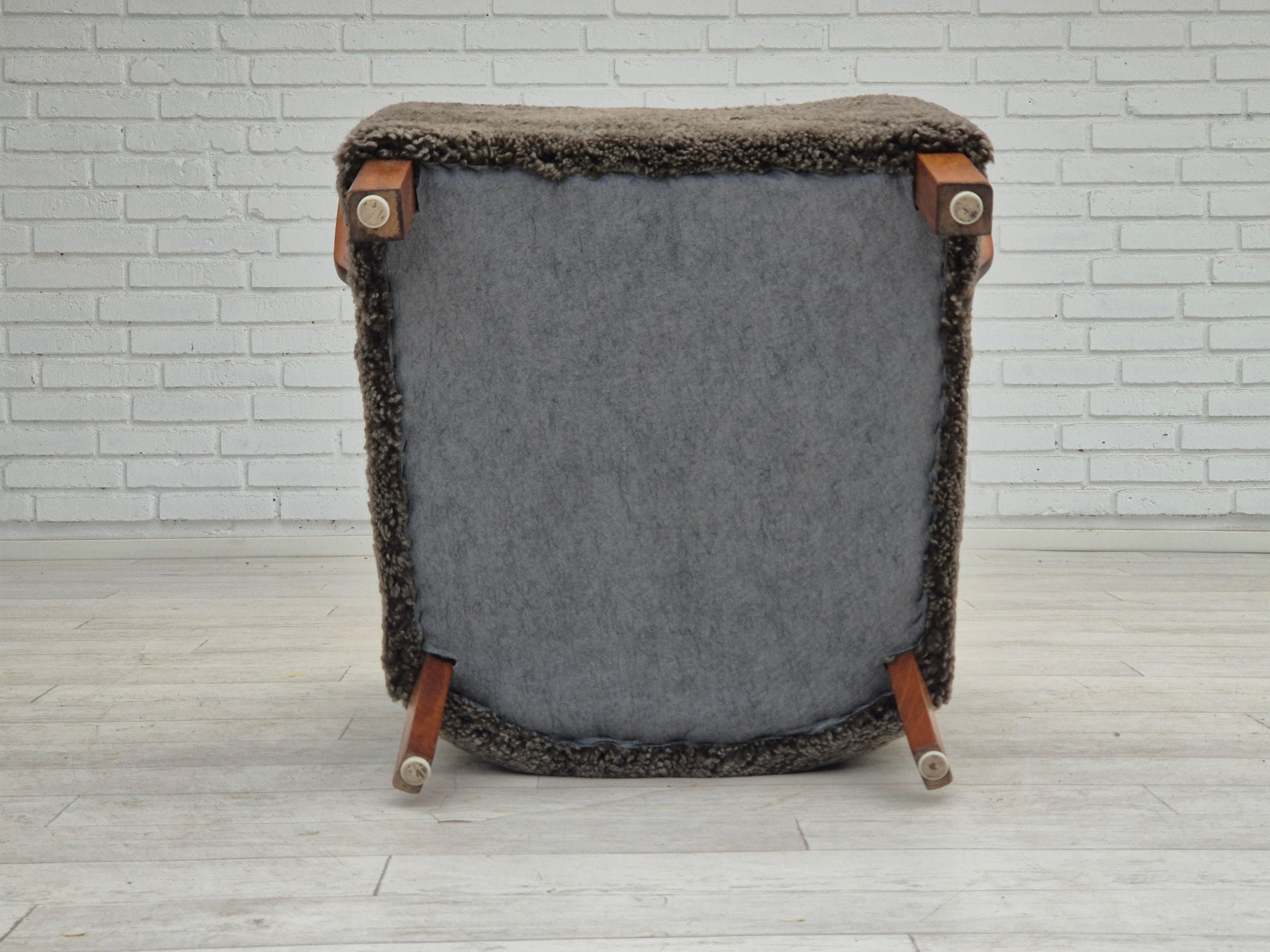 1960s, reupholstered Danish art deco armchair, genuine New Zealand sheepskin. For Sale 2
