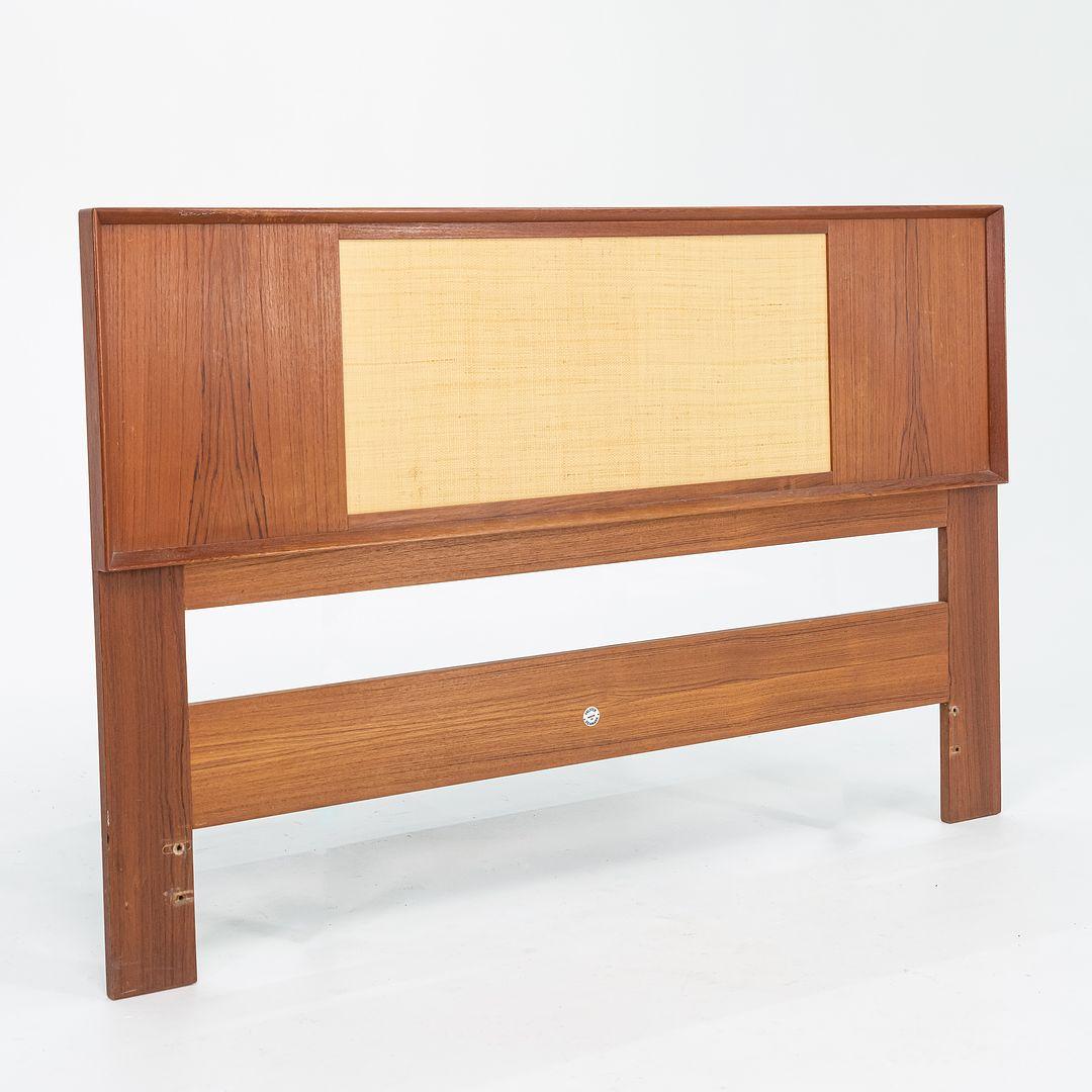 1960s Reversible Danish Teak and Cane Full Headboard by Arne Wahl Iversen In Good Condition For Sale In Philadelphia, PA