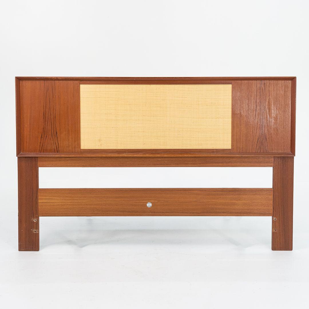 1960s Reversible Danish Teak and Cane Full Headboard by Arne Wahl Iversen For Sale 3
