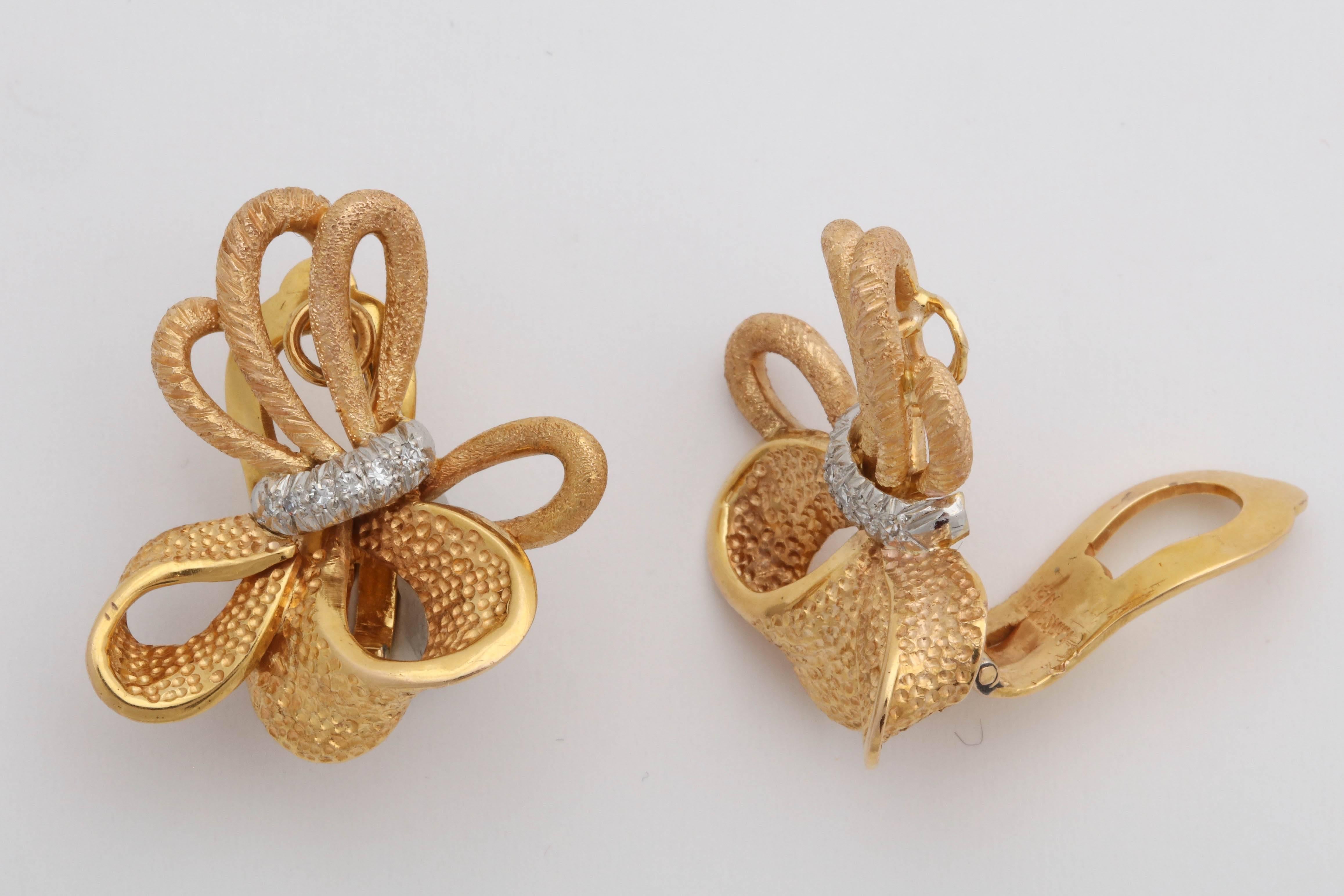 Round Cut 1960's Ribbon Bow Knot Diamond With Two Different Textured Gold Earclips
