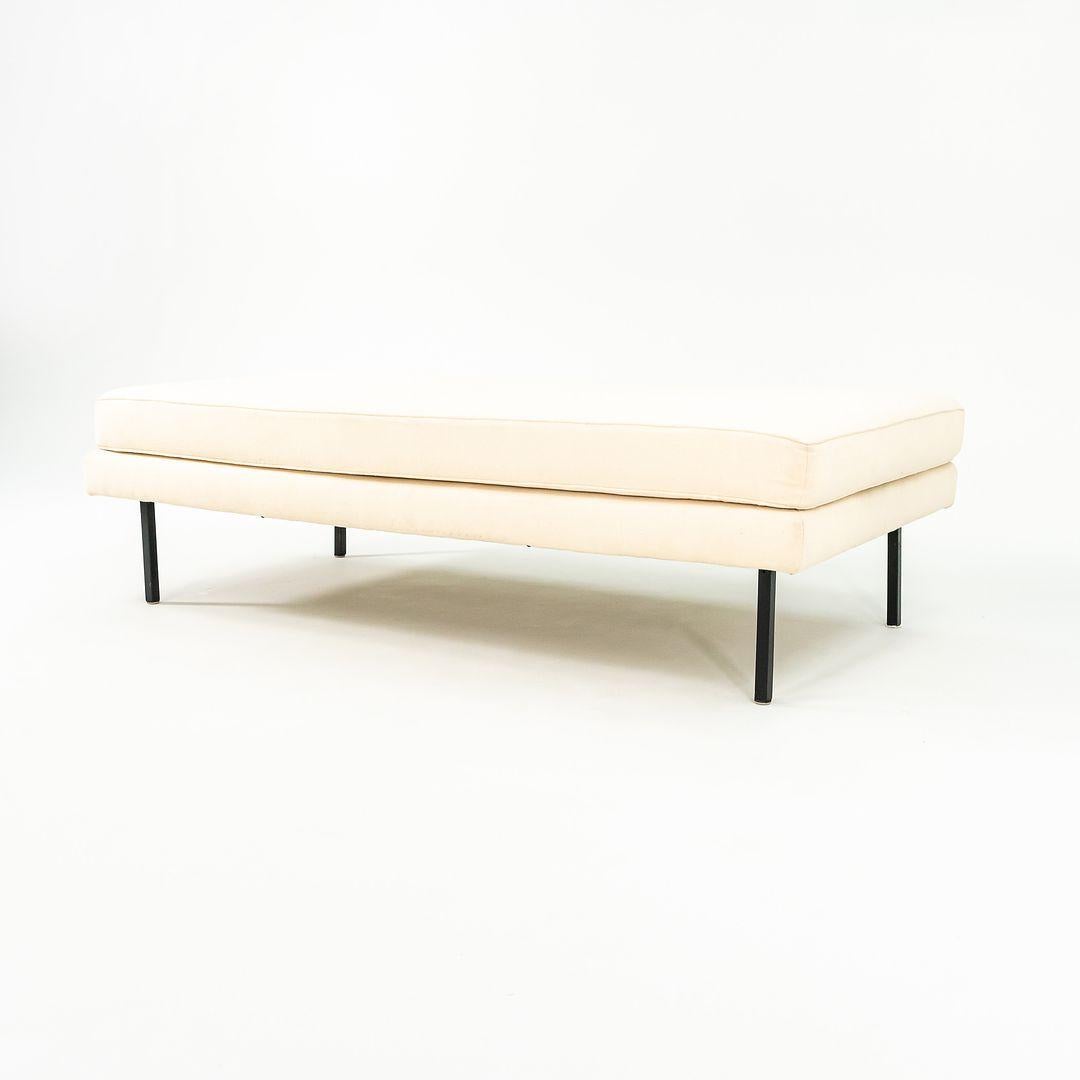 1960s Richard Schultz Daybed Lounge w/ Cream Hopsack Upholstery and Metal Legs For Sale 3