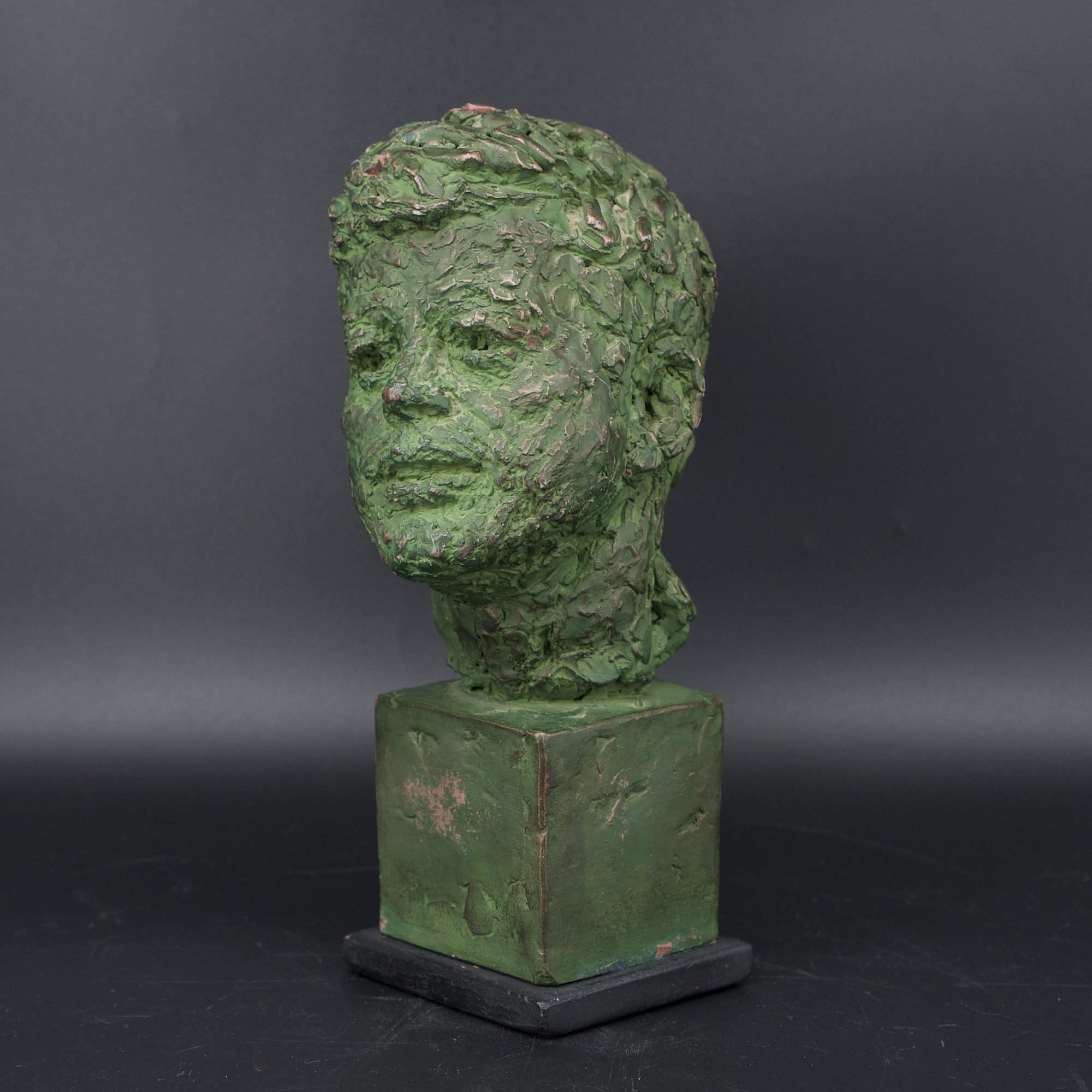 This is a rare 1965 presentation award bust of JFK. A wonderful piece of mid-century historical decor from an important American sculptor, Robert Berks. His work can be scene throughout the White House.