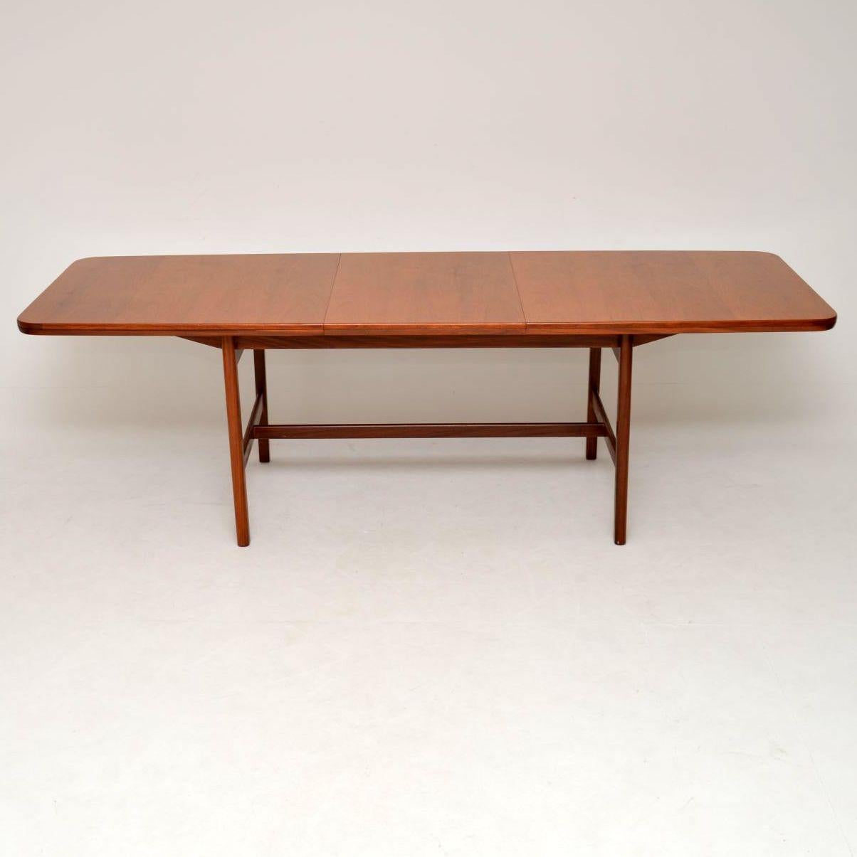 Mid-20th Century 1960s Robert Heritage for Archie Shine Teak Dining Table and Chairs