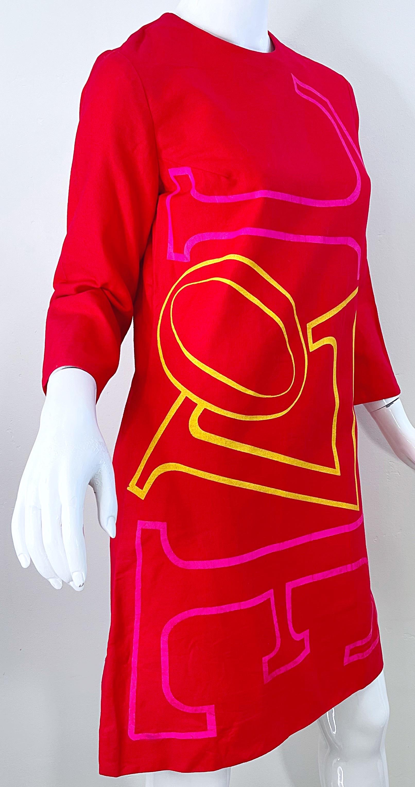 1960s Robert Indiana LOVE Hand Painted Cotton Red Vintage 60s Shift Dress For Sale 1
