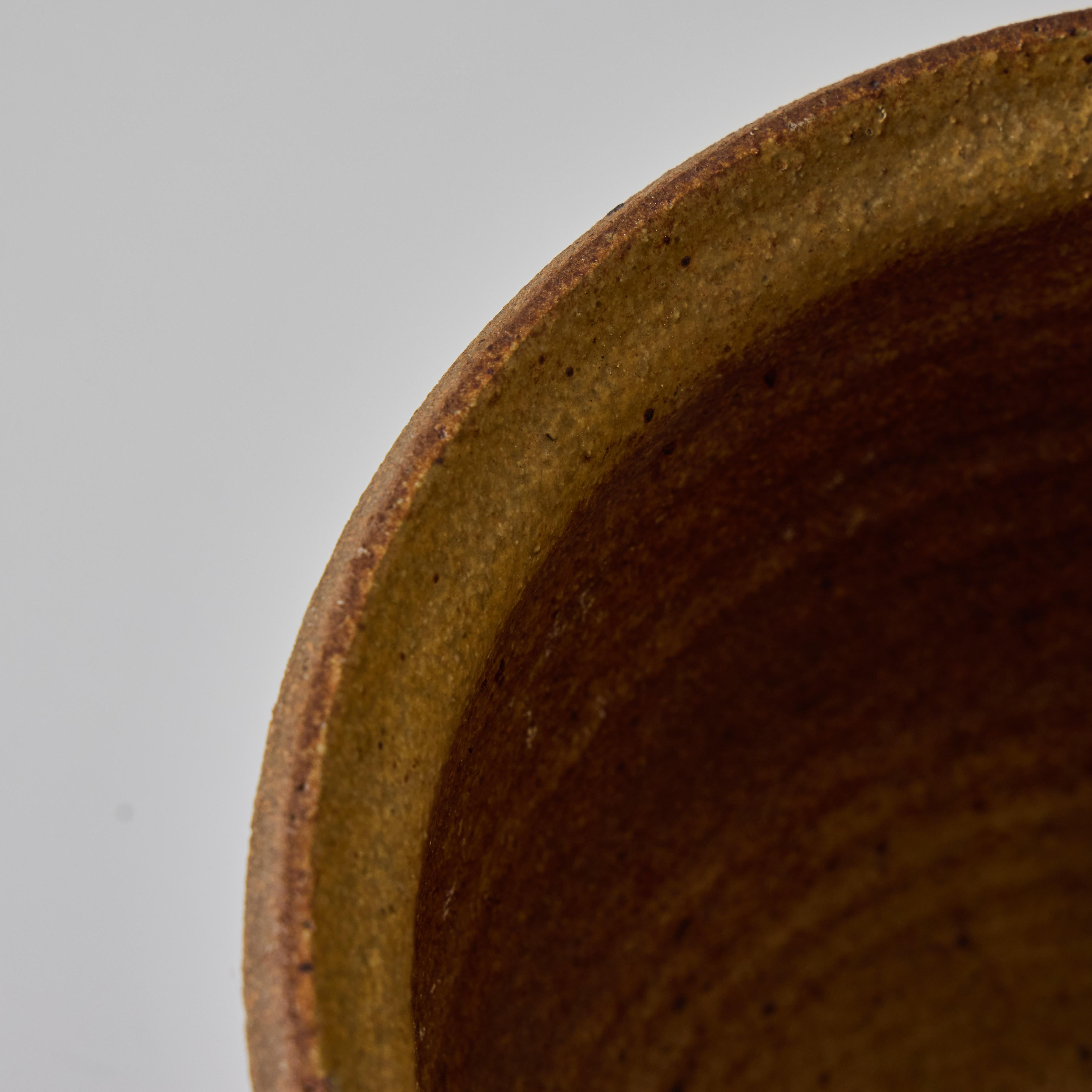 1960s Robert Maxwell Hand-Thrown 'Thumbprint' Stoneware Pot en vente 1