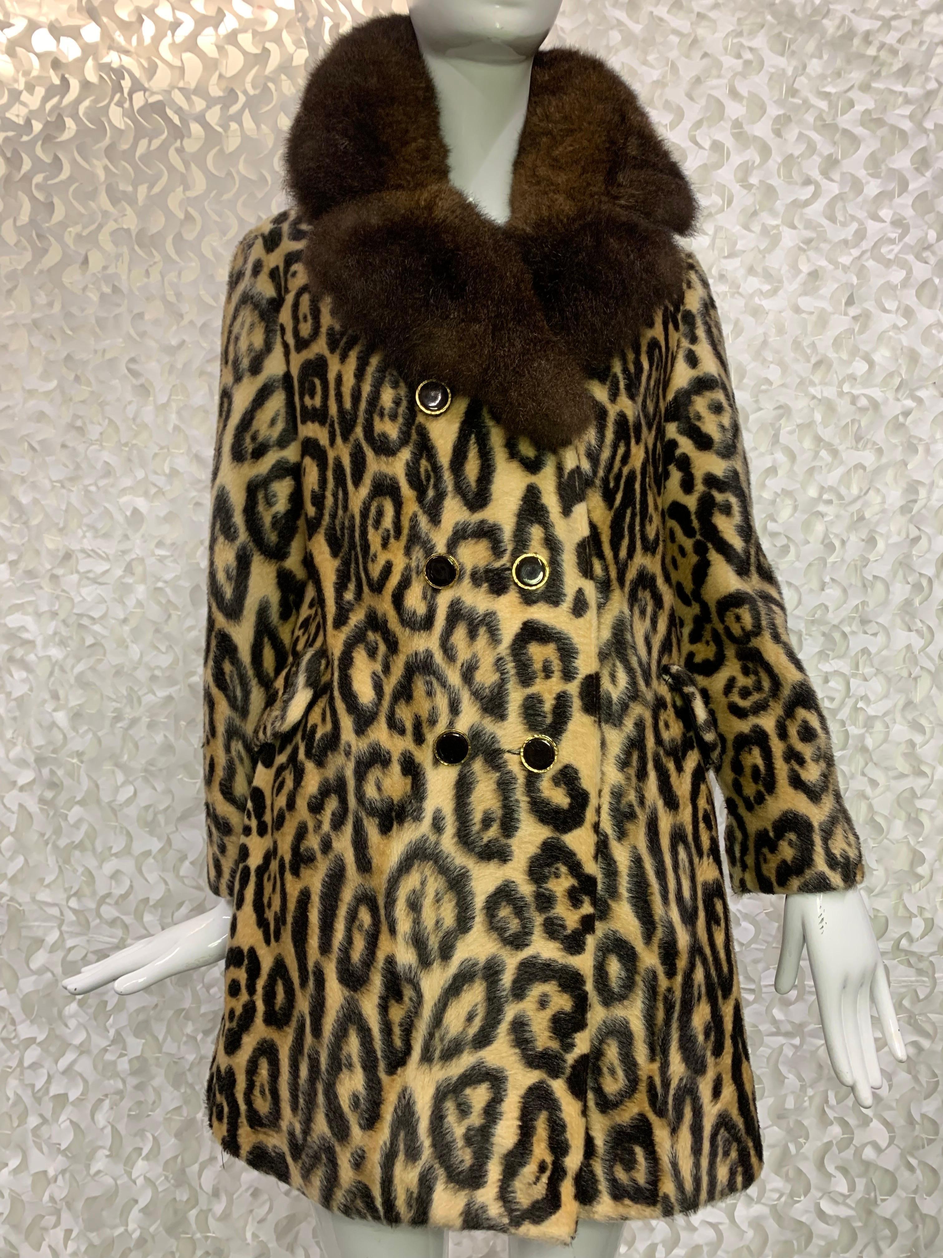 1960s Robert Meshekoff Faux Leopard Fur Double-Breasted Coat w Lush Fur Collar  For Sale 3