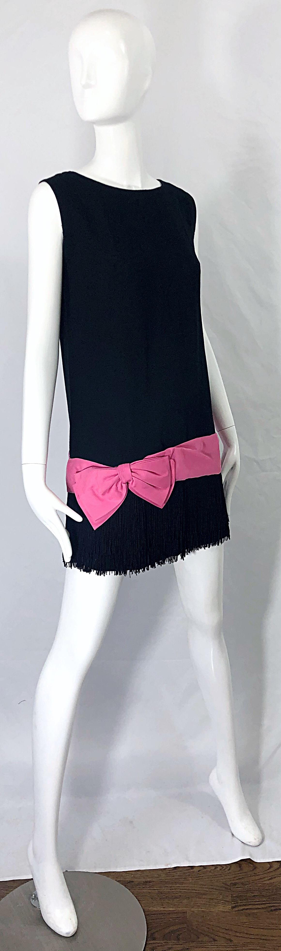 1960s Roberta Lynn Black Pink Silk and Linen Fringe Vintage 60s Mini Shift Dress 8