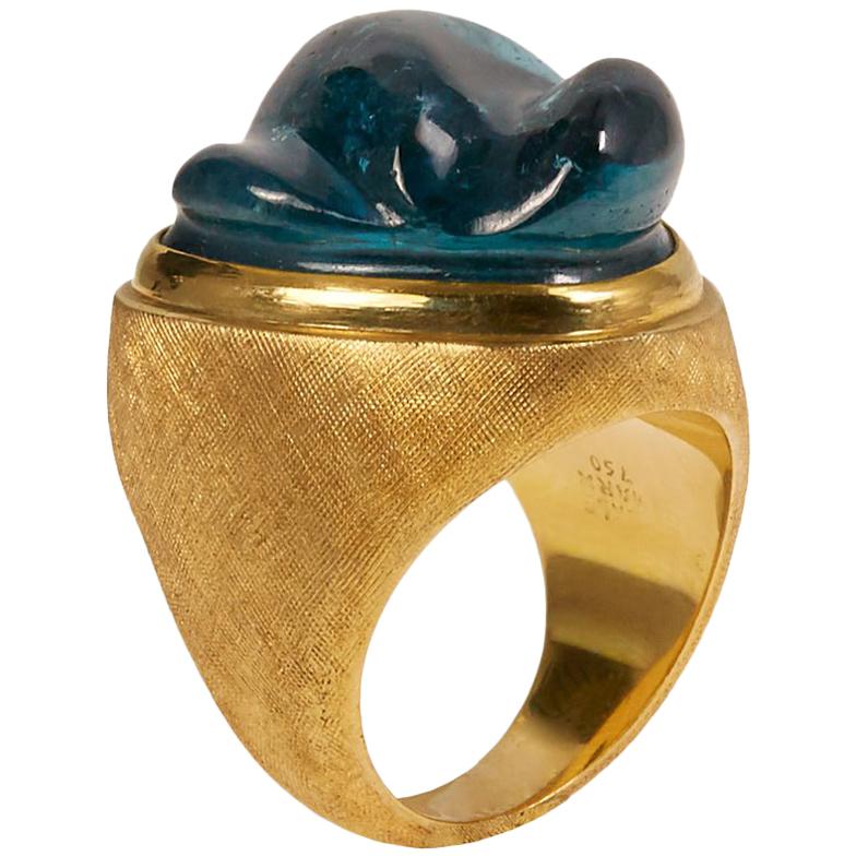 1960s Roberto and Haroldo Burle Marx Forma Livre Carved Tourmaline and Gold Ring