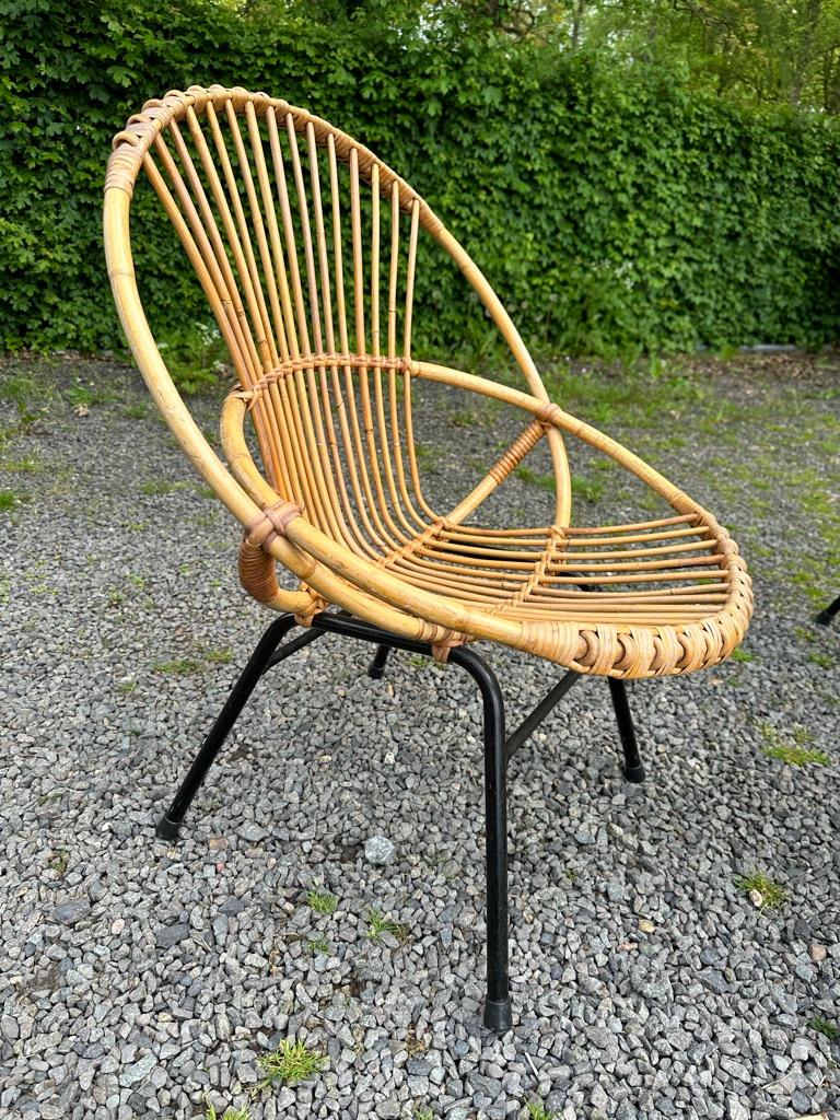 Mid-Century Modern 1960s Rohé Noordwolde Dutch Patio/Glashouse Set, 2 Rattan Chairs and Table For Sale