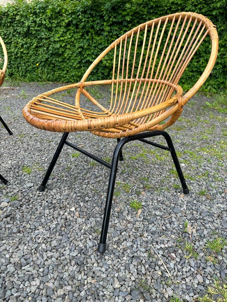 Enameled 1960s Rohé Noordwolde Dutch Patio/Glashouse Set, 2 Rattan Chairs and Table For Sale