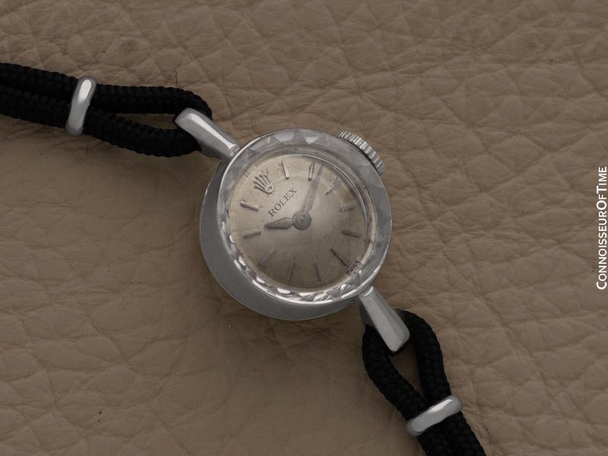 Reloj Rolex de señora de 1960, esfera plateada - Oro blanco de 14 quilates en venta 7