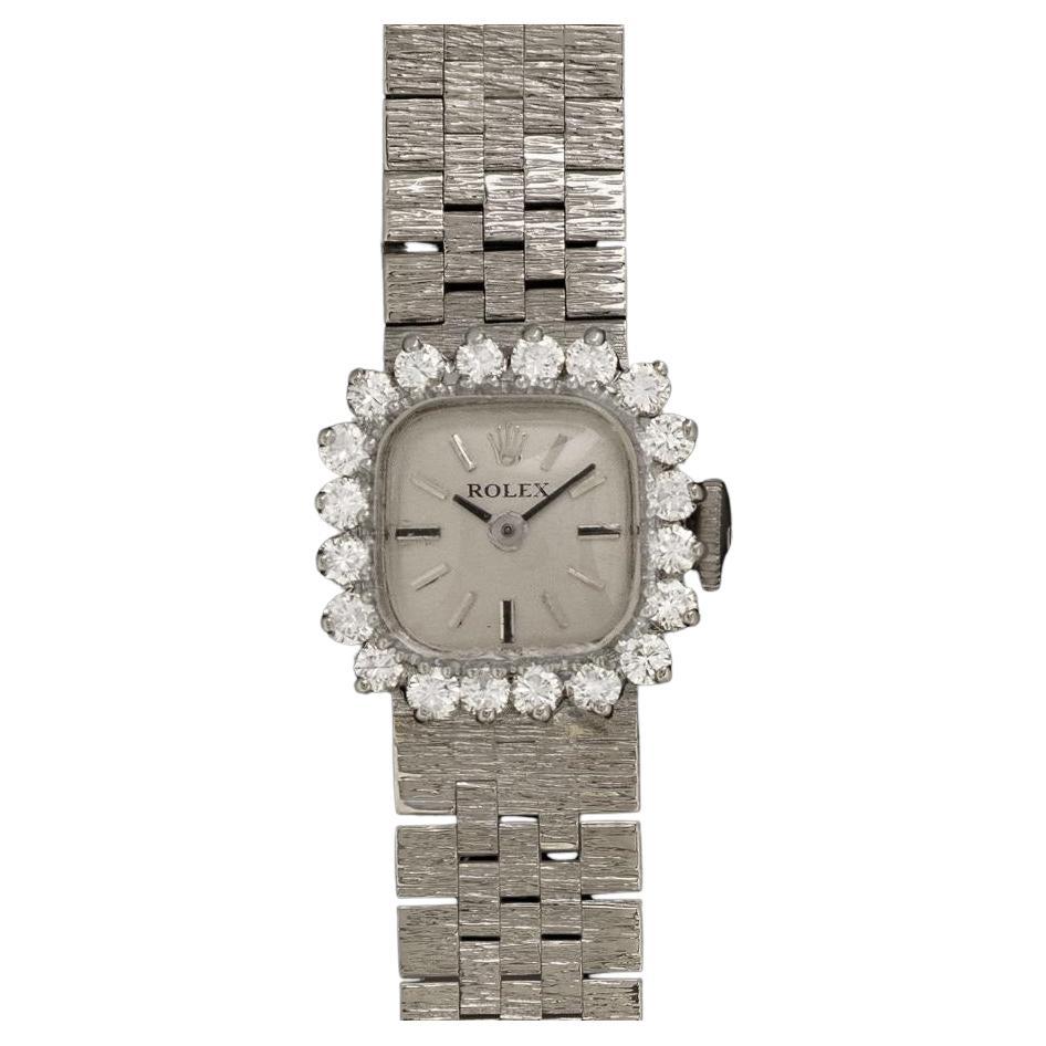 How can you tell if a watch is real gold?